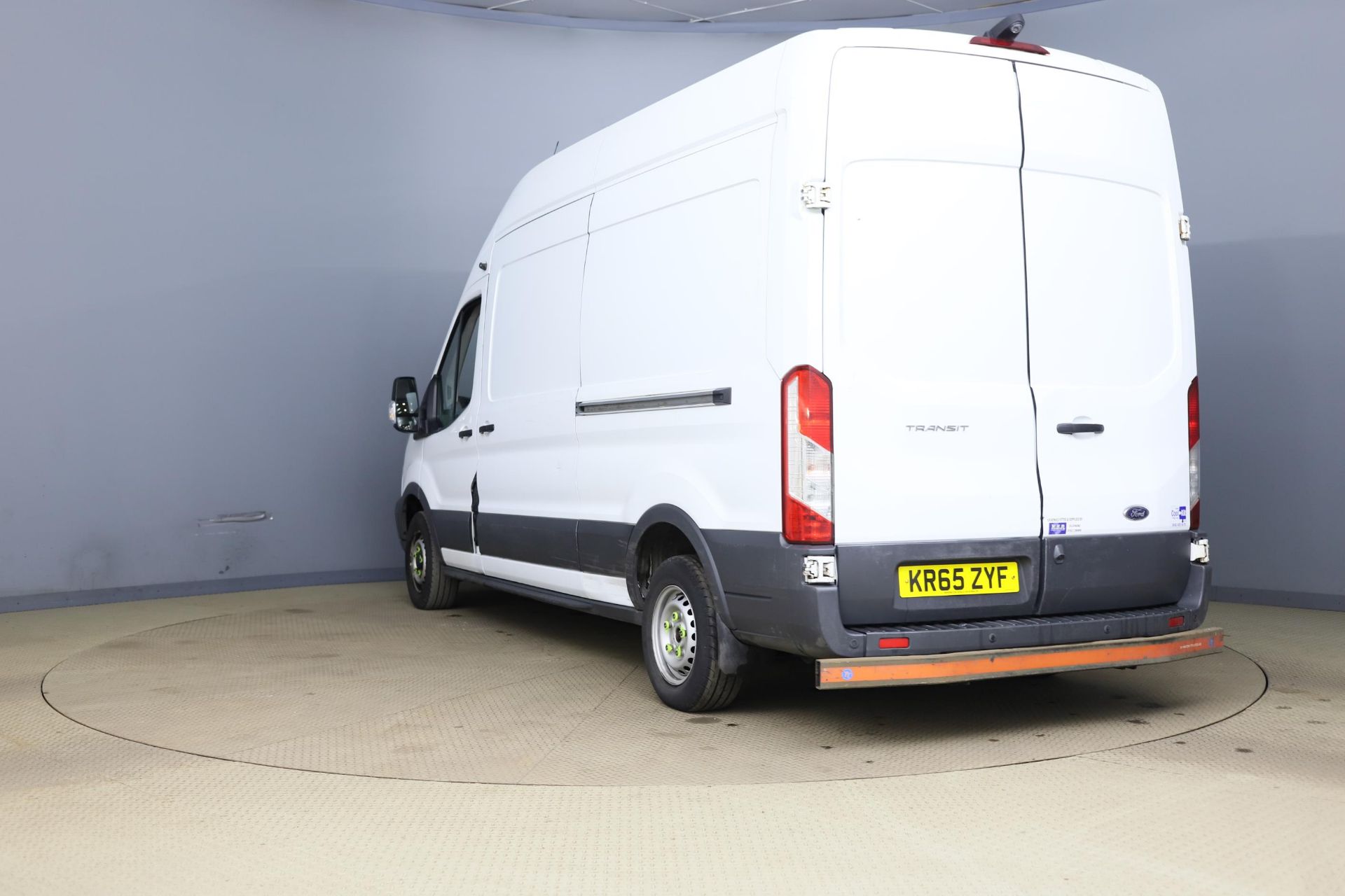 ** ON SALE ** Ford Transit 2.2 TDCI 125 L3 H3 2016 '65 Reg' A/C - Long Wheel Base - Parking Sensors - Image 6 of 12