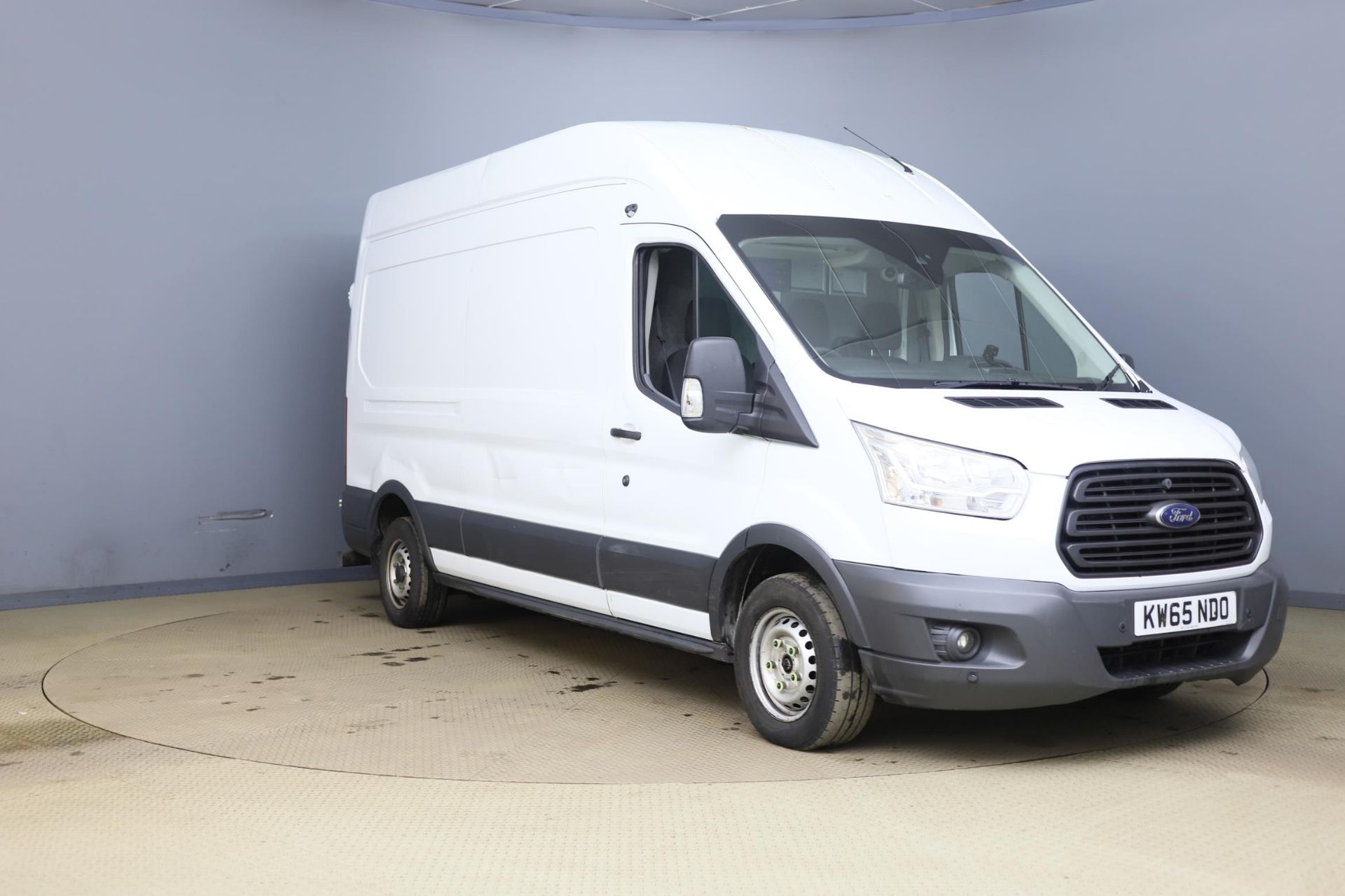 ** ON SALE ** Ford Transit 2.2 TDCI 125 L3 H3 2016 '65 Reg' A/C - Long Wheel Base - Parking Sensors