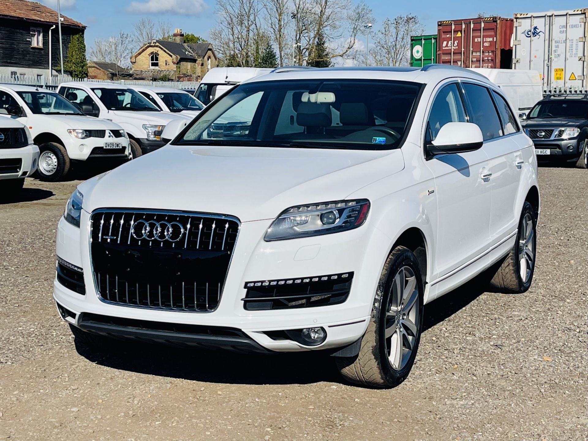 ** ON SALE ** Audi Q7 Premium Plus 3.0L T V6 SuperCharged Quattro ' 2015 Year' - 7 Seater - ULEZ - Image 4 of 46