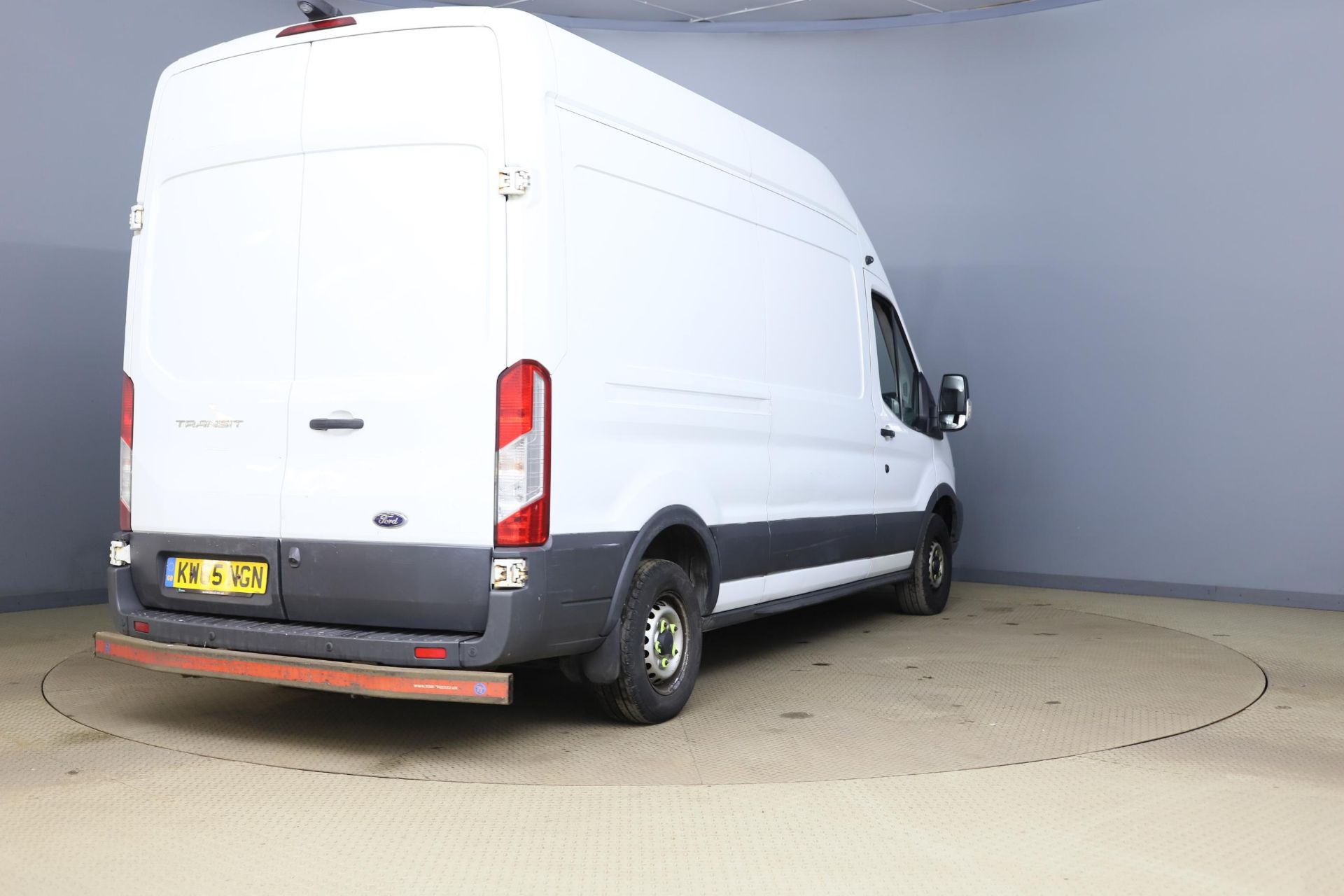 ** ON SALE ** Ford Transit 2.2 TDCI 125 L3 H3 2016 '65 Reg' A/C - Long Wheel Base - Parking Sensors - Image 4 of 12