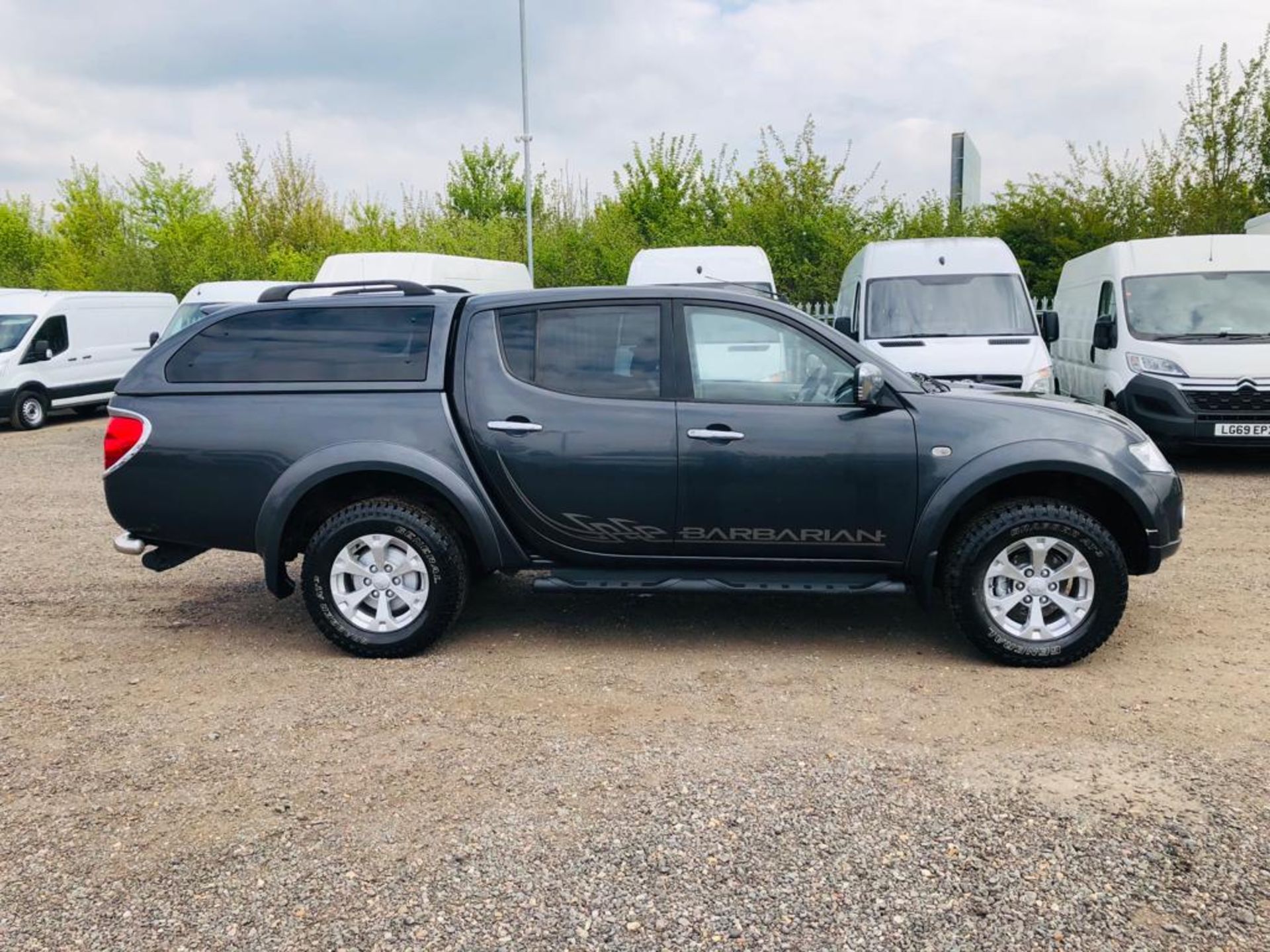 Mitsubishi L200 2.5 DI-D Barbarian Double Cab 4WD 2013 '62 Reg' A/C