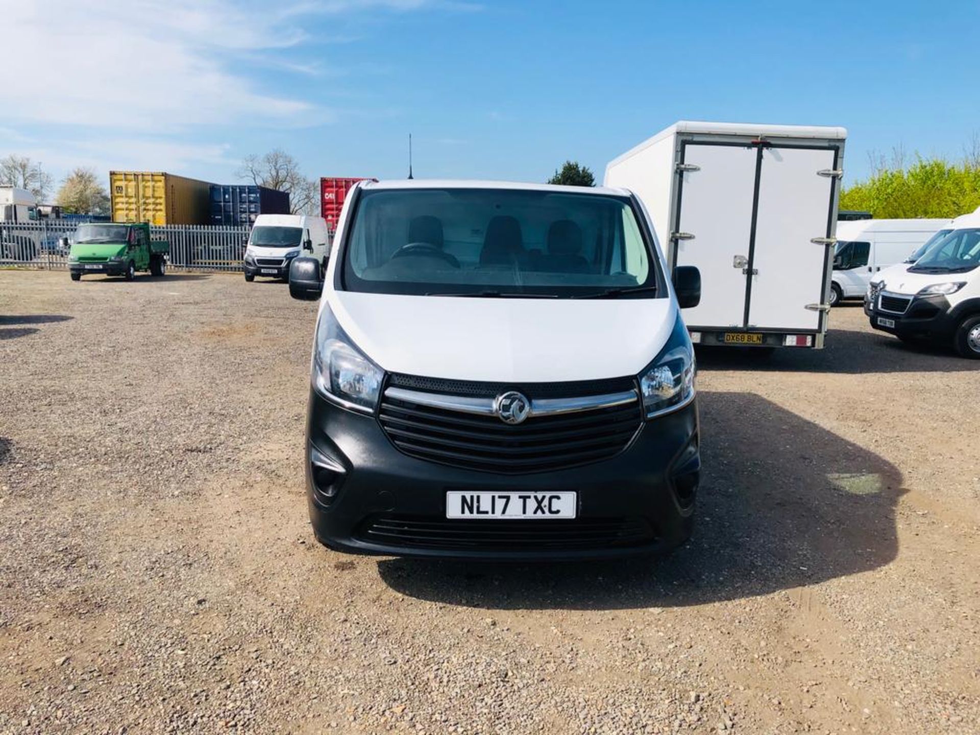 Vauxhall Vivaro 1.6 CDTI 2700 BlueInjection L1 H1 2017 '17 Reg' Euro 6 - ULEZ Compliant - Image 3 of 20