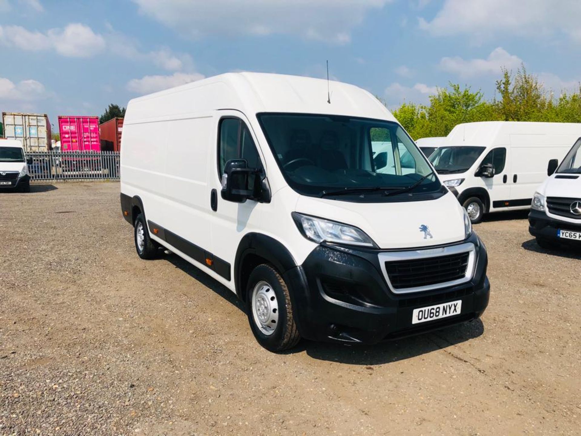 ** ON SALE ** Peugeot Boxer 2.0 BLUEHDI L4 H2 Professional 2018 '68 Reg' - A/C - Euro 6 - ULEZ - Image 2 of 24