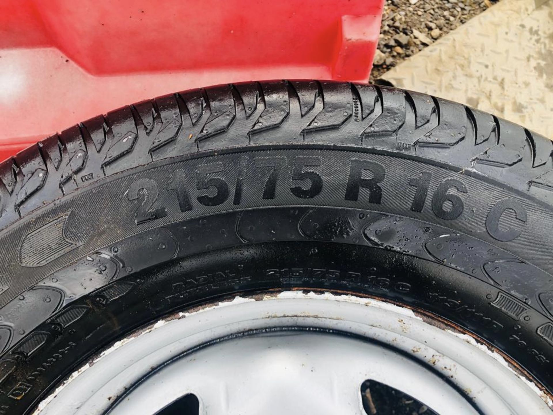 Tyre 215/75R16C - Image 2 of 3