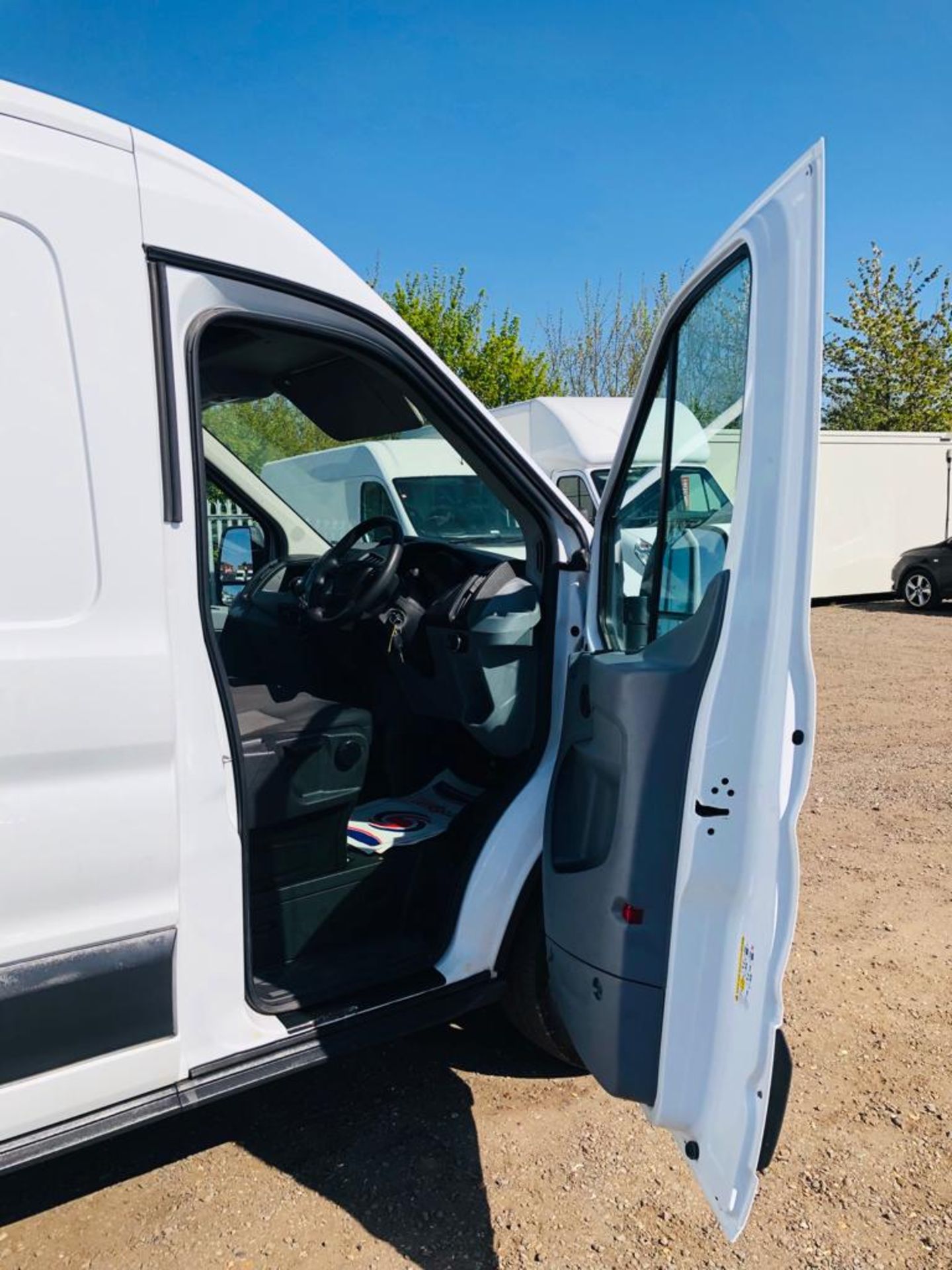 Ford Transit 2.2 TDCI 125 L3 H2 2016 '66 Reg' - Euro 6 - ULEZ Compliant - Long wheel base - Image 16 of 23