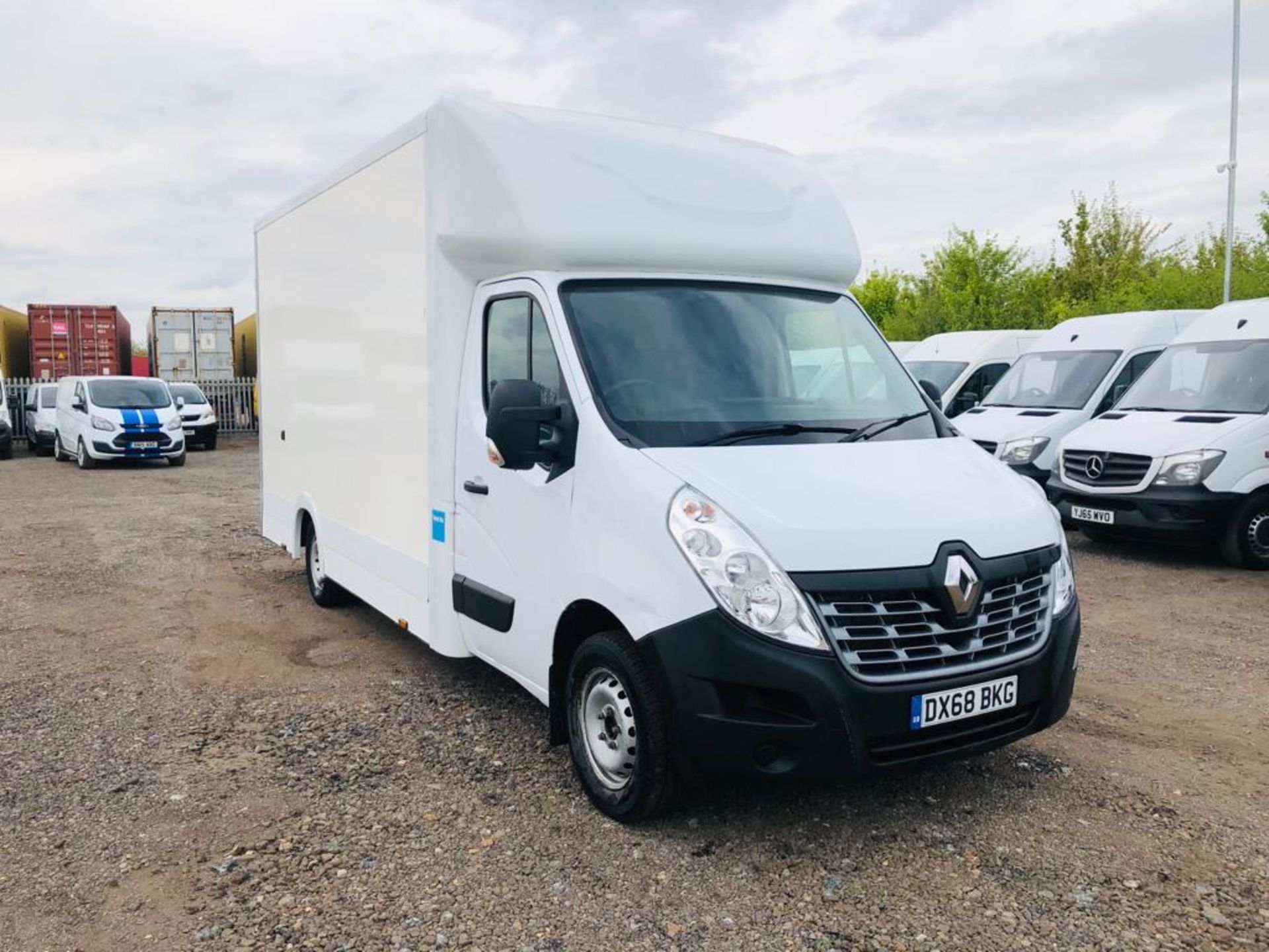 ** ON SALE **Renault Master LL35 2.3 DCI Business Energy L3 Luton Lowloader 2018 '68 Reg' Euro 6 - Image 2 of 20