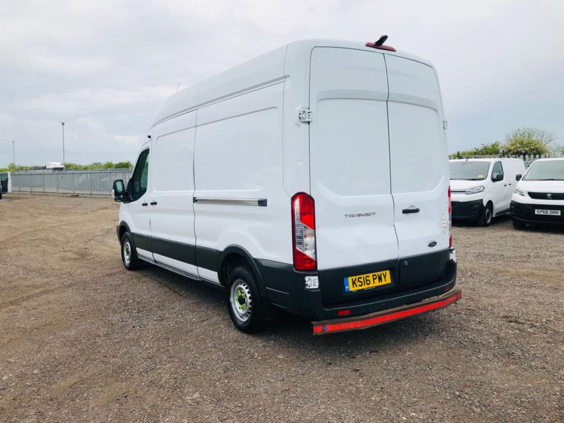 ** ON SALE ** Ford Transit 2.2 TDCI 125 L3 H3 2016 '16 Reg' A/C - Long Wheel Base - Parking Sensors - Image 7 of 23