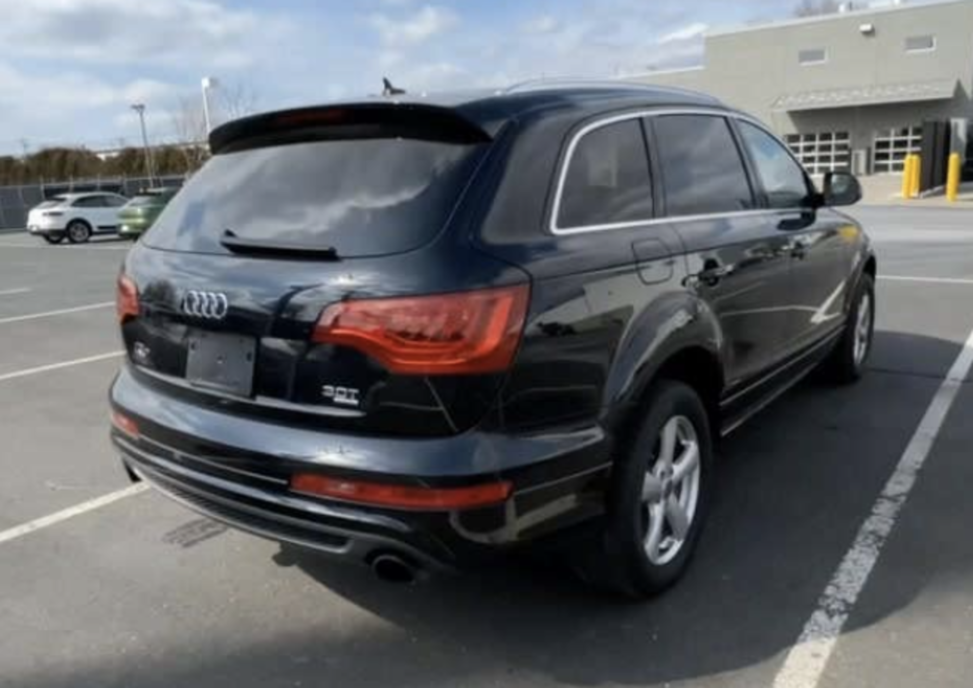 ** ON SALE ** Audi Q7 S-Line Prestige 3.0L T V6 ' 2015 Year' 7 Seater - AWD - ULEZ Compliant - LHD - Image 3 of 13