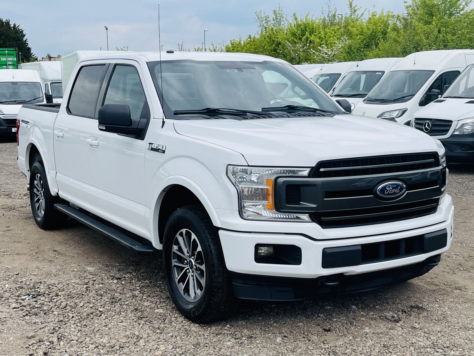 Ford F-150 XLT Sport 2.7L V6 EcoBoost 4WD ' 2018 Year ' Sat Nav - A/C - ULEZ Compliant - LHD - Image 2 of 38