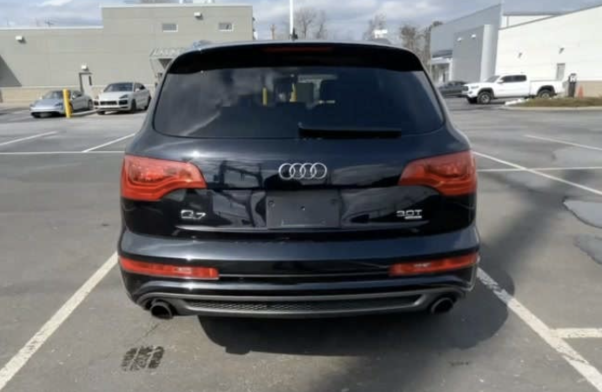 ** ON SALE ** Audi Q7 S-Line Prestige 3.0L T V6 ' 2015 Year' 7 Seater - AWD - ULEZ Compliant - LHD - Image 4 of 13