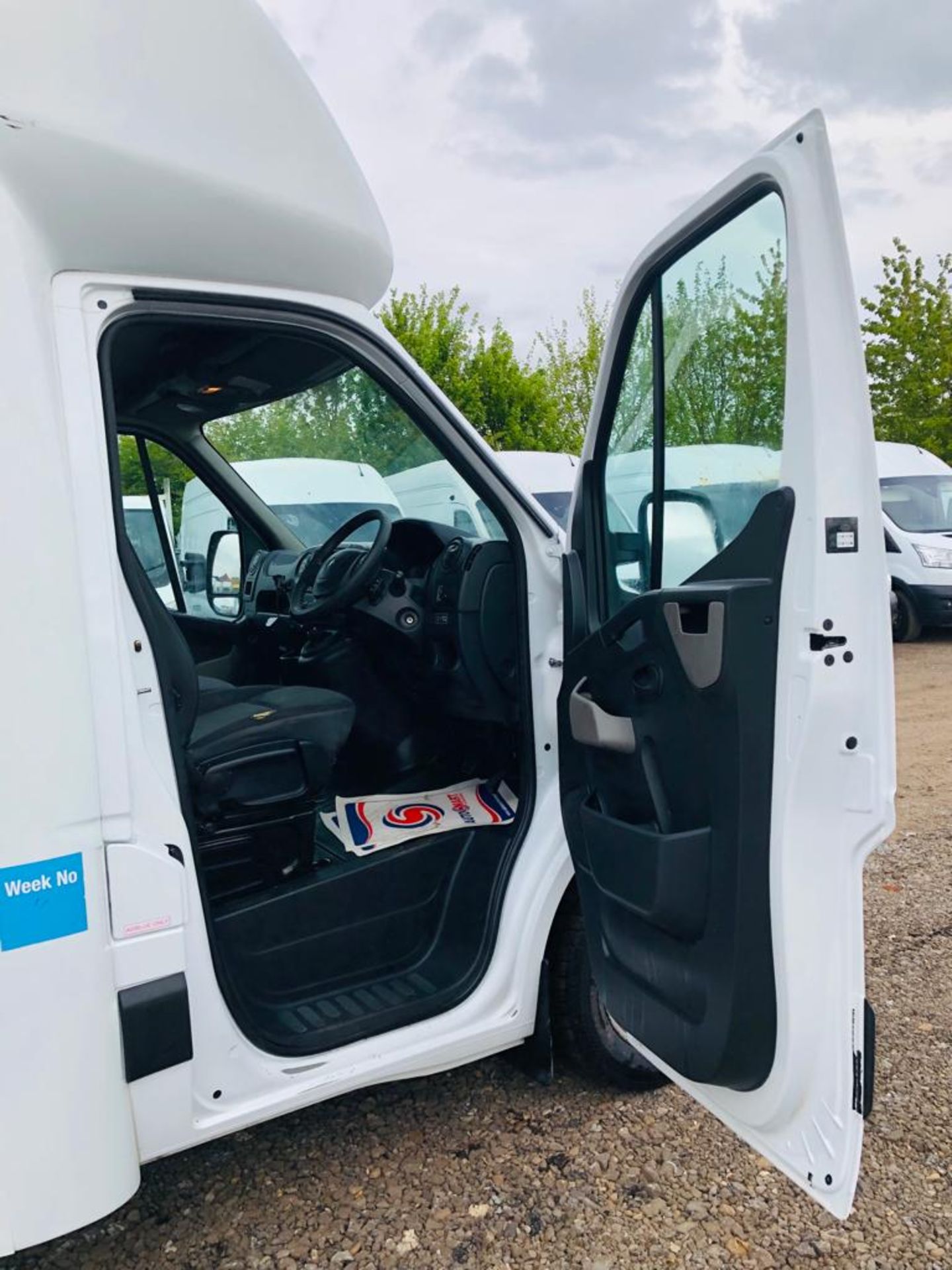 ** ON SALE **Renault Master LL35 2.3 DCI Business Energy L3 Luton Lowloader 2018 '68 Reg' Euro 6 - Image 16 of 20