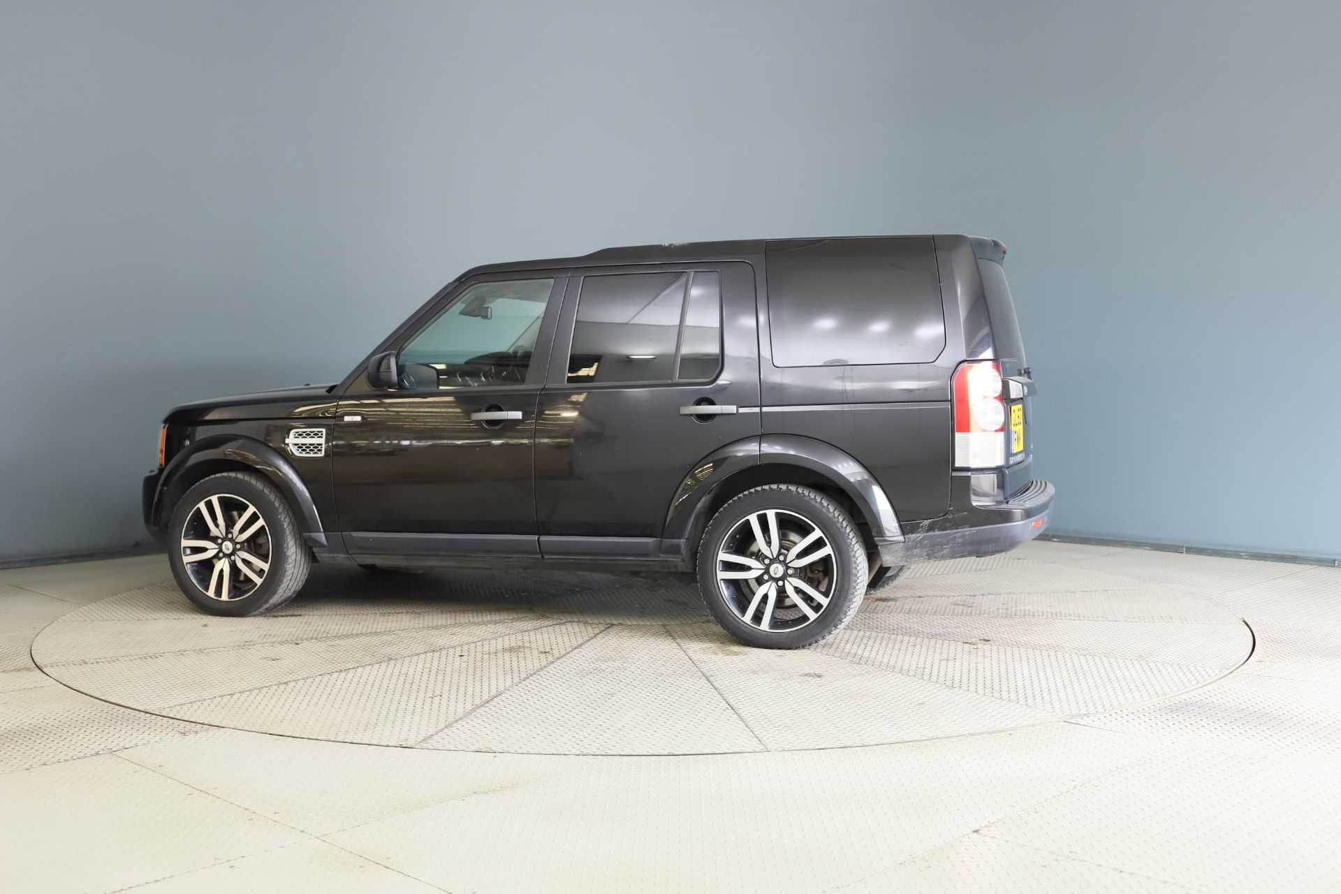 ** ON SALE **Land Rover Discovery Commercial 3.0 SDV6 Commandshift Auto 2013 '62 Reg' - A/C - 4WD - Image 5 of 12