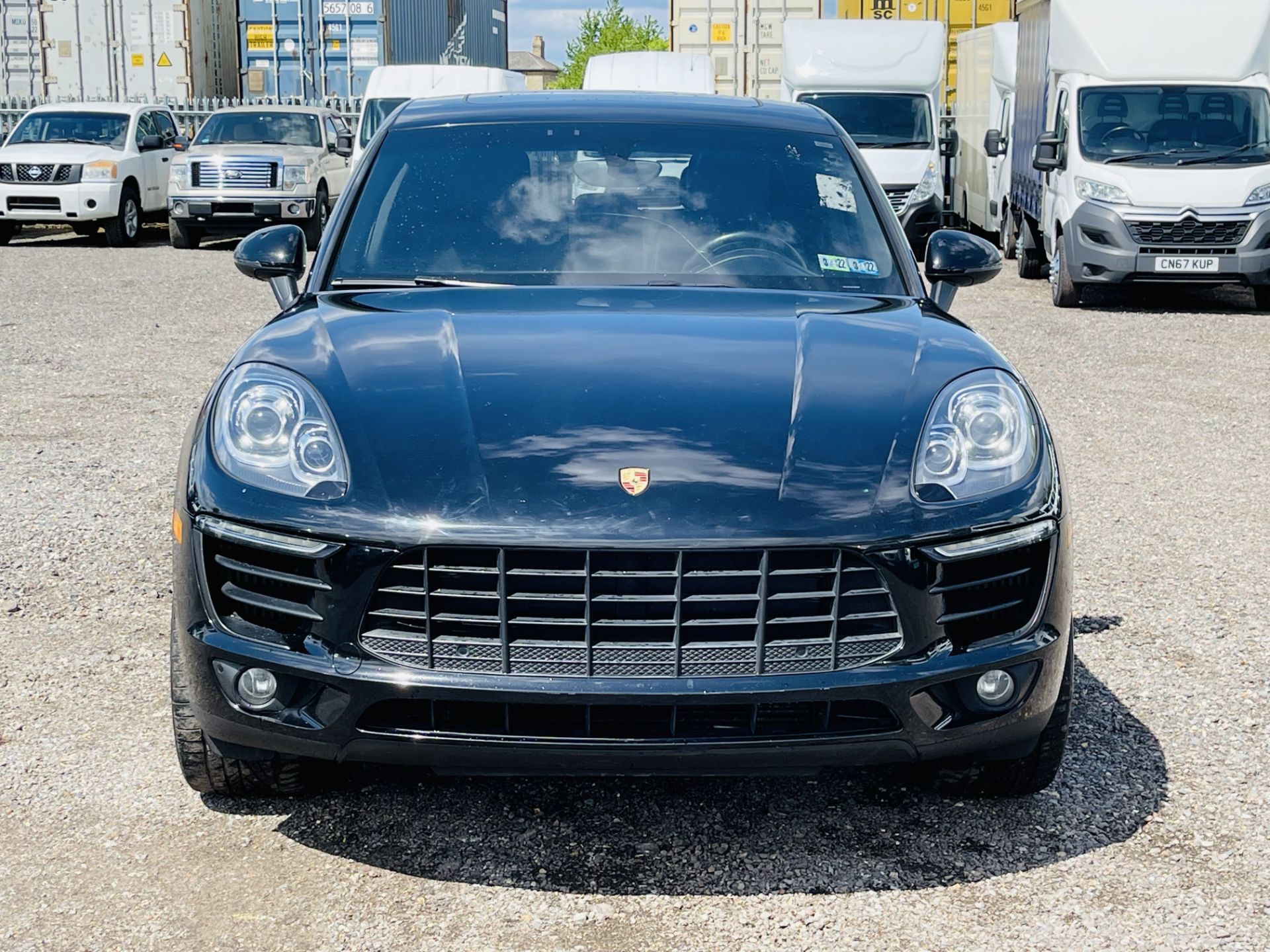 ** ON SALE ** Porsche Macan S 3.0L V6 AWD ' 2015 Year ' Sat Nav - Panoramic Roof - ULEZ Compliant - Image 3 of 44