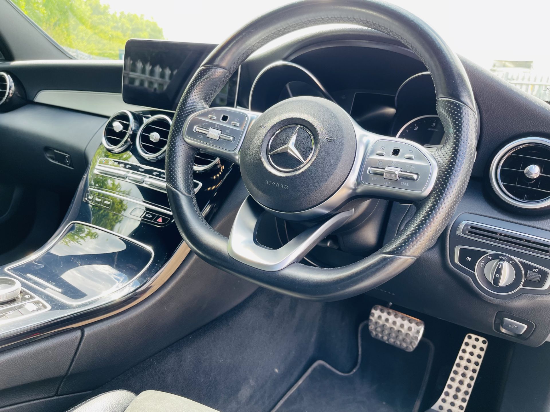 Mercedes Benz C220 AMG Line 9G-Tronic Auto 2019 ‘69 Reg’ - Sat Nav - A/C - Euro 6- ULEZ Compliant - Image 23 of 39