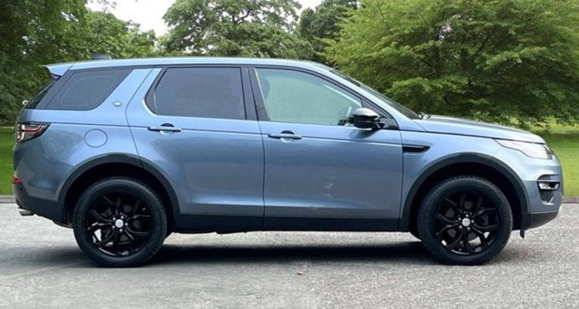 ** ON SALE ** Land Rover Discovery Sport 2.0 ED4 150 HSE 2018 '18 Reg' Sat Nav - Panoramic Roof - Image 3 of 4
