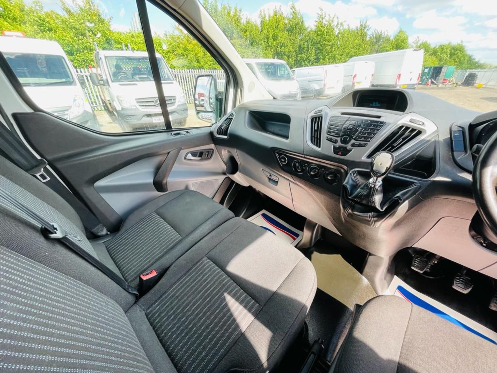 Ford Transit 2.2L TDCI 100 290 E-Tec L1 H3 Trend 2016 '16 Reg' A/C - Cruise Control - Image 11 of 18