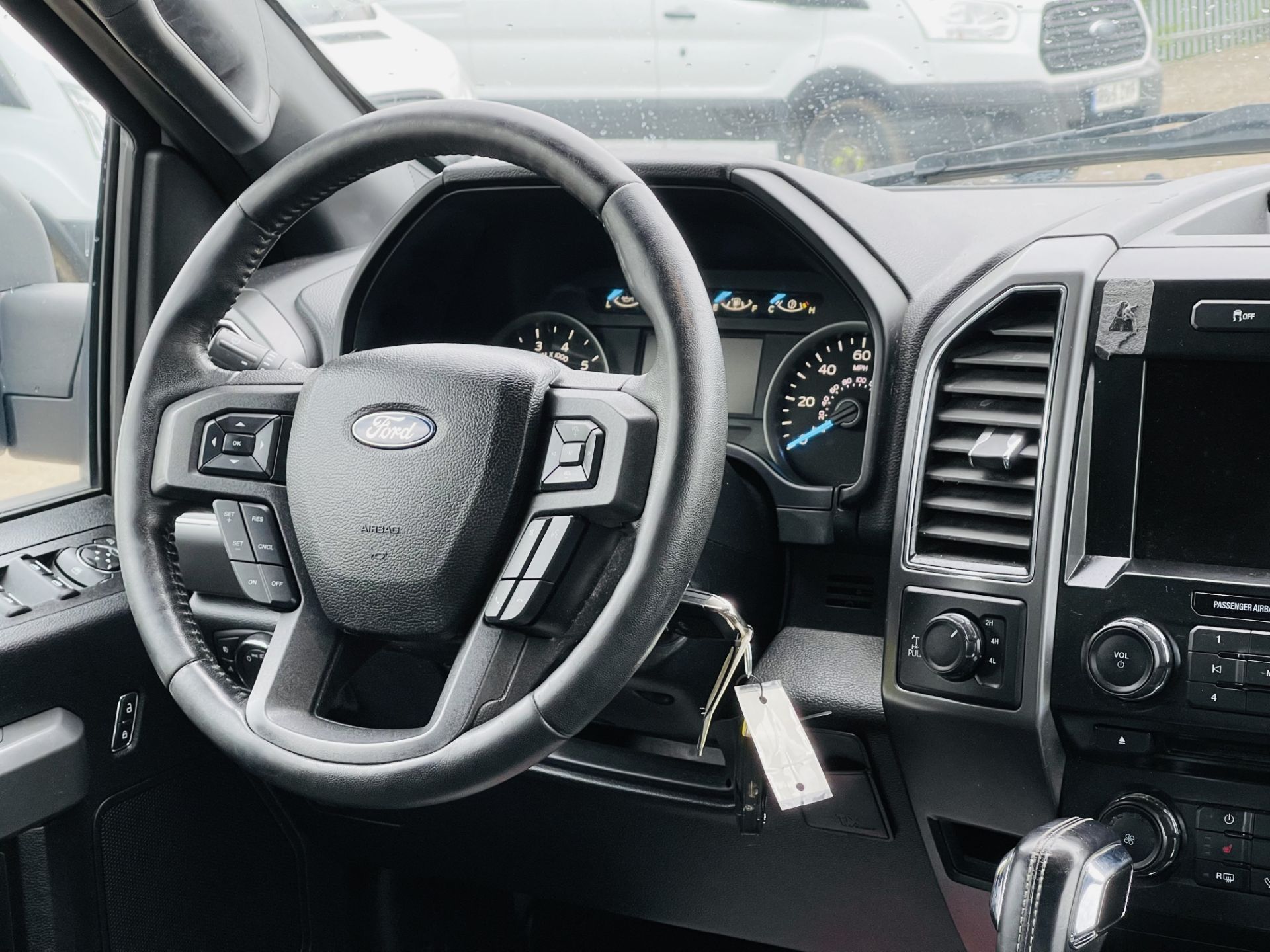 Ford F-150 XLT Sport 2.7L V6 EcoBoost 4WD ' 2018 Year ' Sat Nav - A/C - ULEZ Compliant - LHD - Image 27 of 38