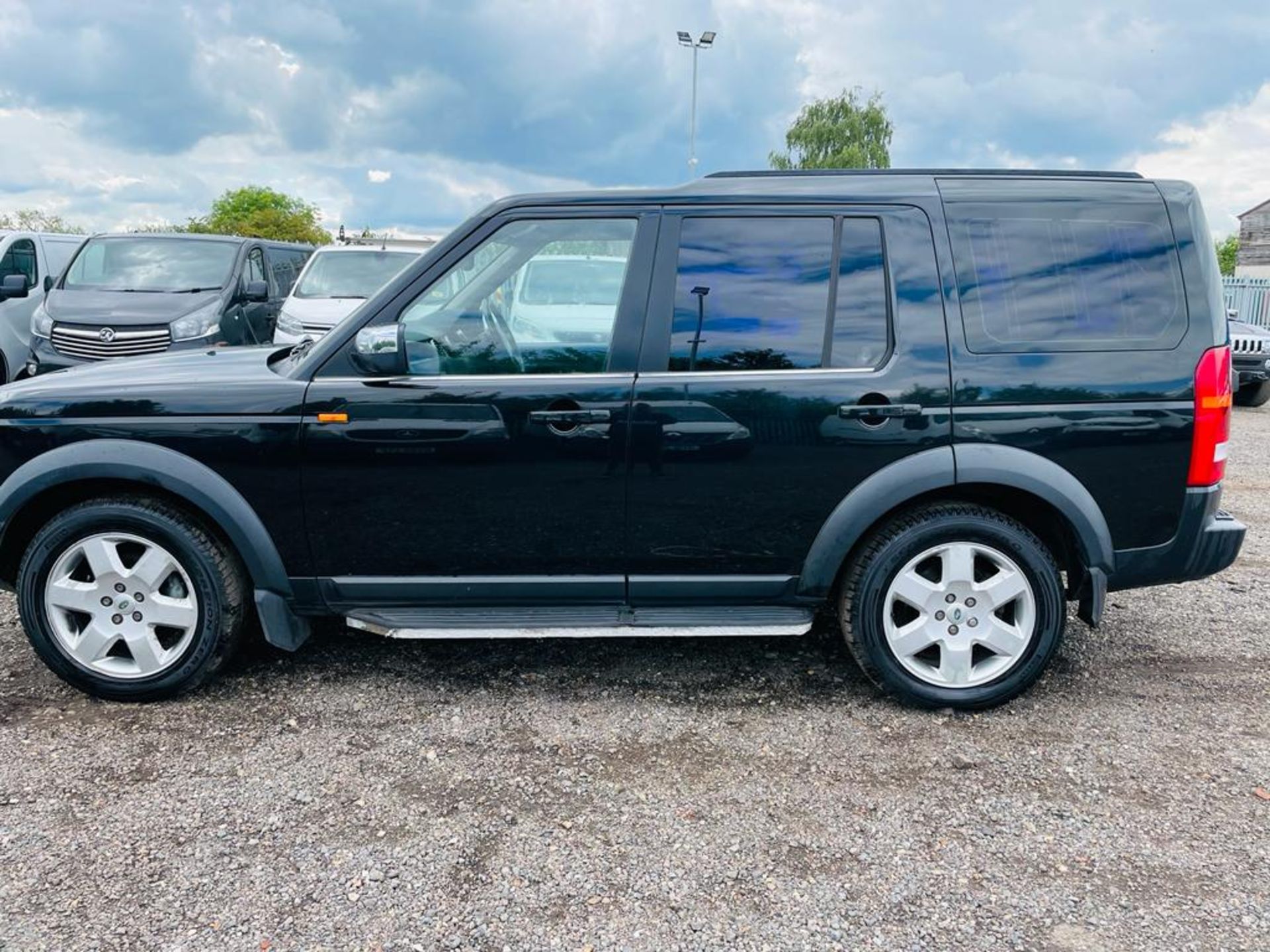 ** ON SALE ** Land Rover Discovery 2.7 TDV6 HSE 4WD 2005 '05 Reg' - Sat Nav - A/C - 7 seats Top Spec - Image 7 of 26
