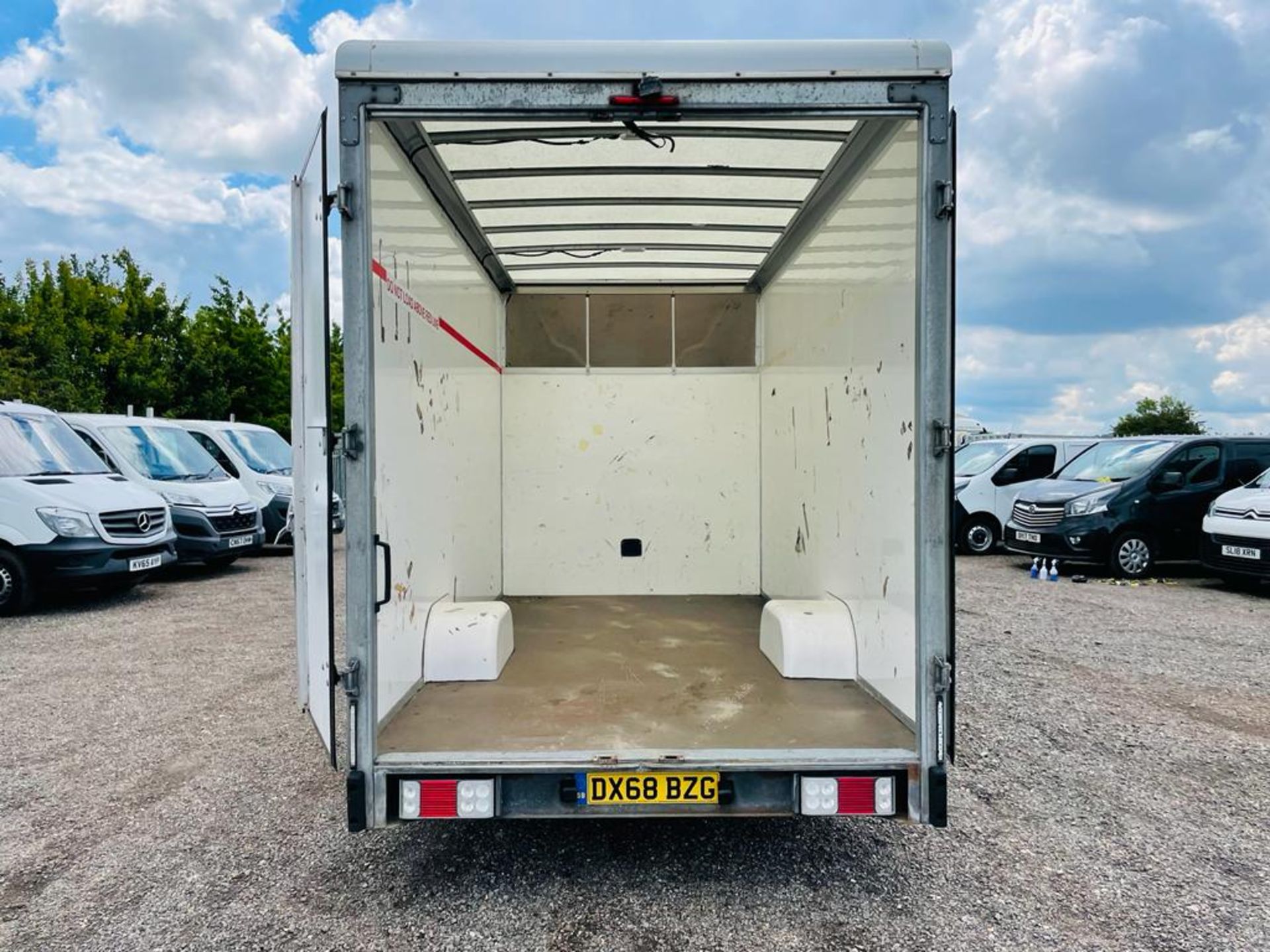 Renault Master LL35 2.3 DCI Business Energy L3 Luton Lowloader 2018 '68 Reg' Euro 6 - ULEZ Compliant - Image 9 of 16