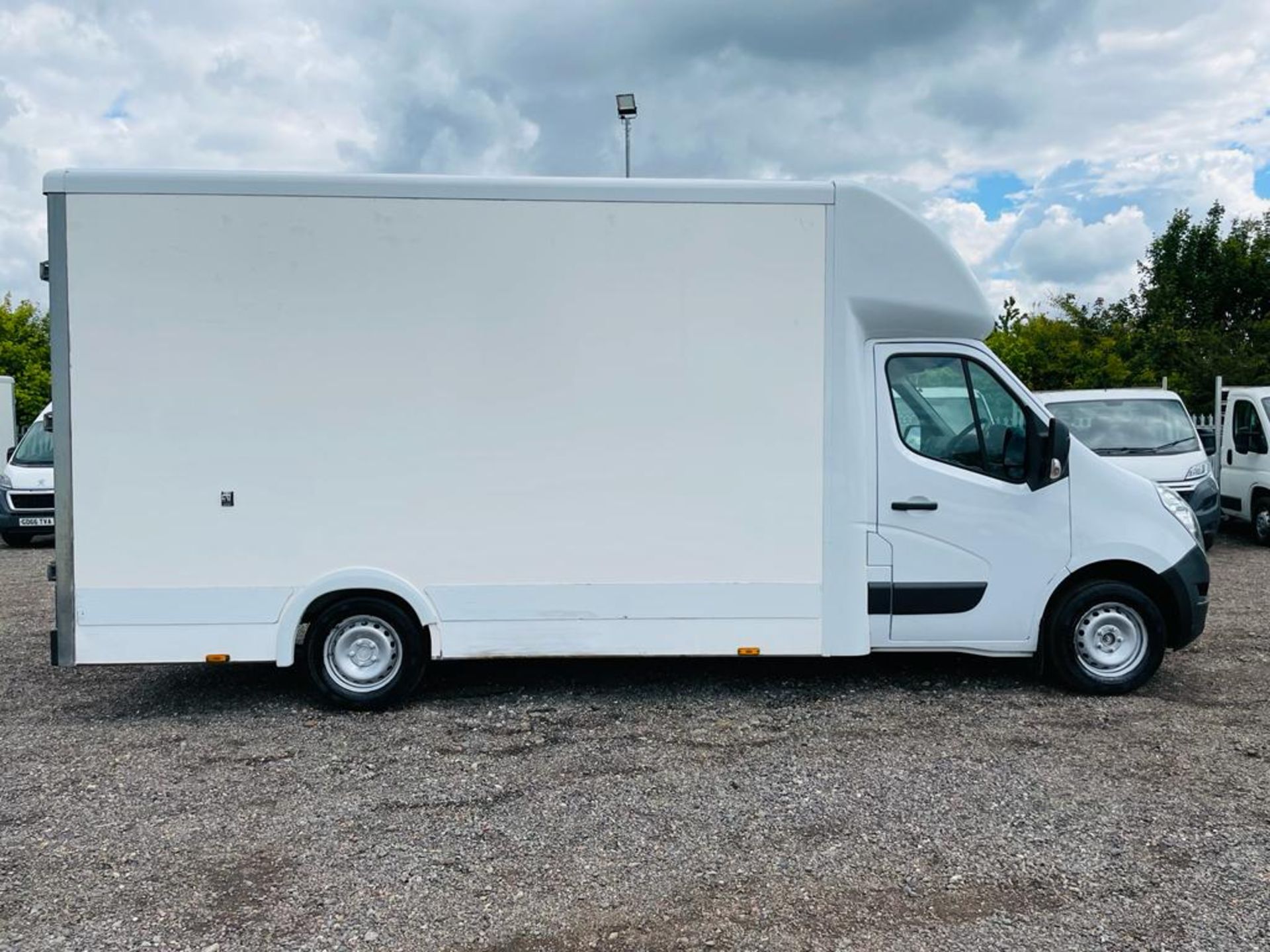 Renault Master LL35 2.3 DCI Business Energy L3 Luton Lowloader 2018 '68 Reg' Euro 6 - ULEZ Compliant - Image 8 of 16