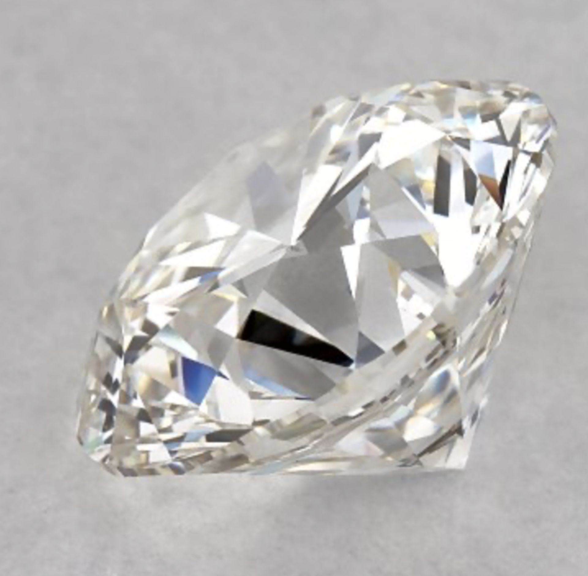 ** ON SALE ** Certified Brilliant Cut Diamond 2.10 CT ( Natural ) **VS1 H colour** Full Certificate - Image 10 of 11