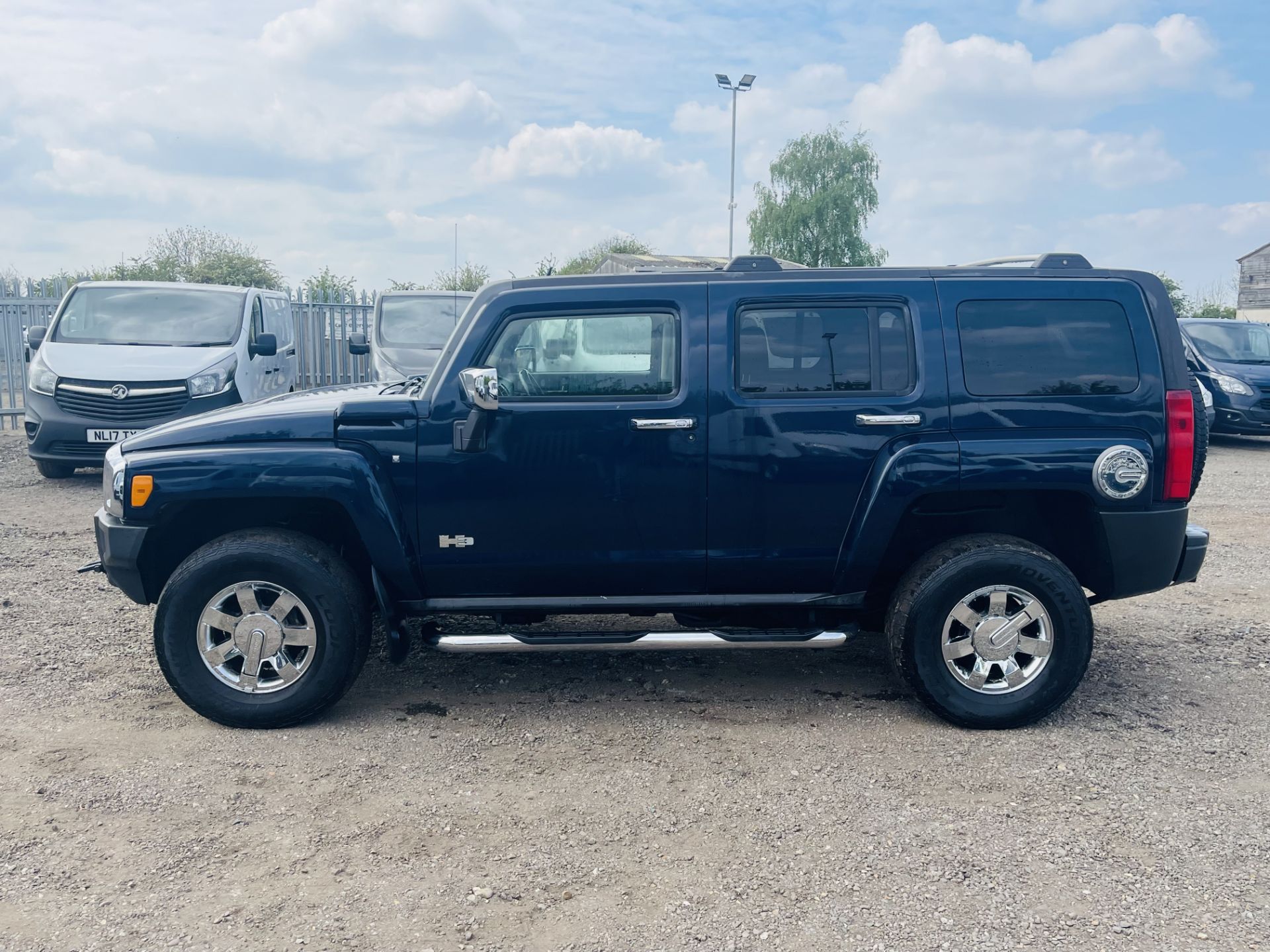 HUMMER H3 3.7L I5 DOHC ' 2007 Year' 4WD ** RARE ** ULEZ Compliant - A/C - LHD - NO VAT - Image 6 of 28