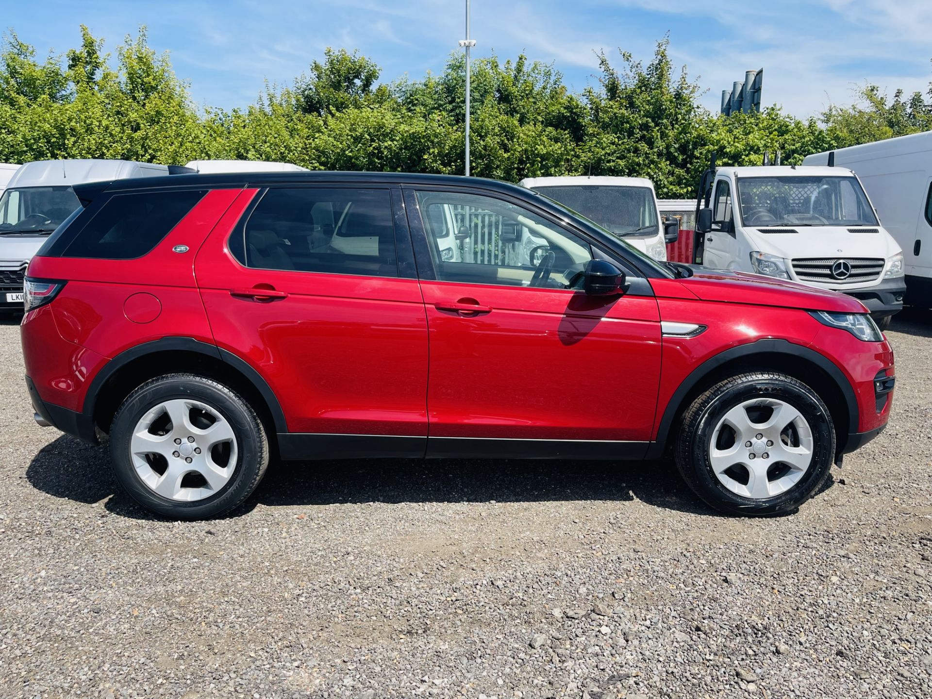 Land Rover Discovery Sport HSE 2.0 ED4 2017 '67 Reg' Sat Nav - Panoramic Glass Roof - ULEZ Compliant - Image 14 of 33