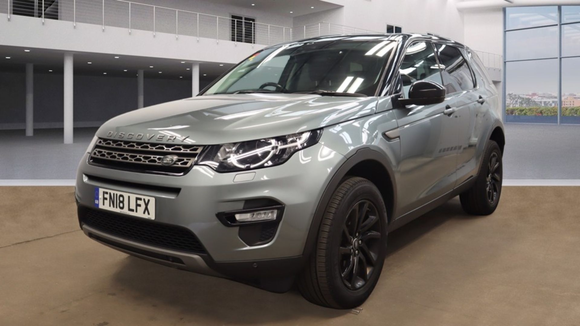 Land Rover Discovery Sport 2.0 180 TD4 SE Tech 2018 '18 Reg' 7 Seats - Sat Nav - ULEZ Compliant - Image 2 of 9