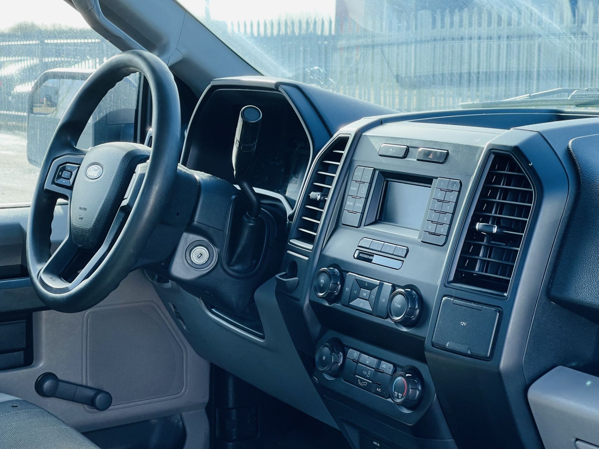 Ford F-150 3.5 V6 XL Edition Single Cab '2016 Year' A/C - ULEZ Compliant - Image 18 of 24