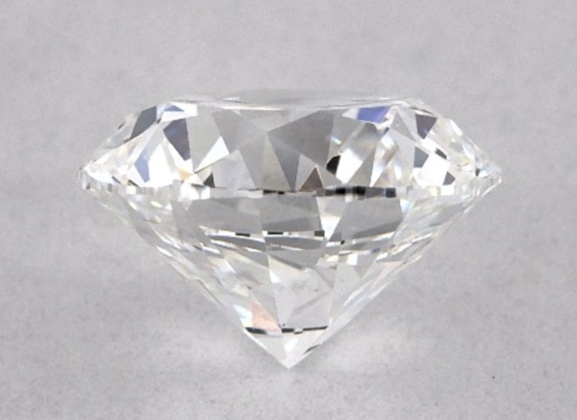 Certified Brilliant Cut Diamond 2.03 CT ( Natural ) VS1 H colour - Full Certificate - No Vat - Image 2 of 13