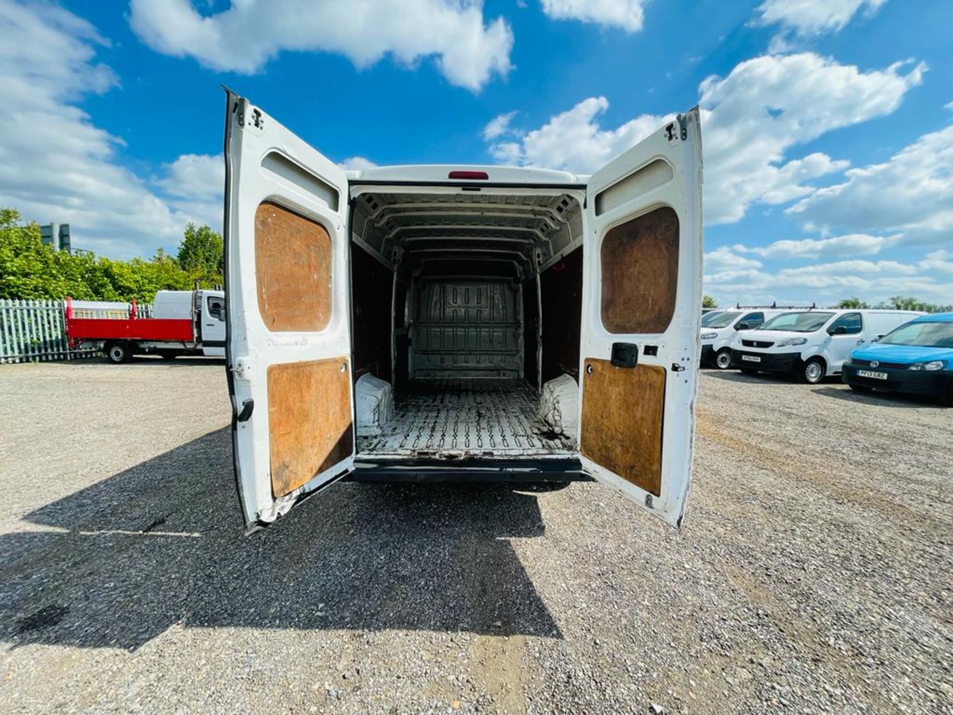 Peugeot Boxer 2.0 BlueHDI Professional L3 H2 2016 '66 Reg' Sat Nav - A/C Panel Van ULEZ Compliant - Image 8 of 19