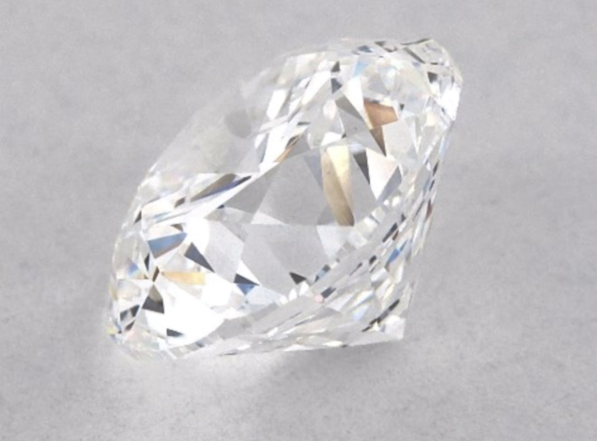 Certified Brilliant Cut Diamond 2.03 CT ( Natural ) VS1 H colour - Full Certificate - No Vat - Image 11 of 13