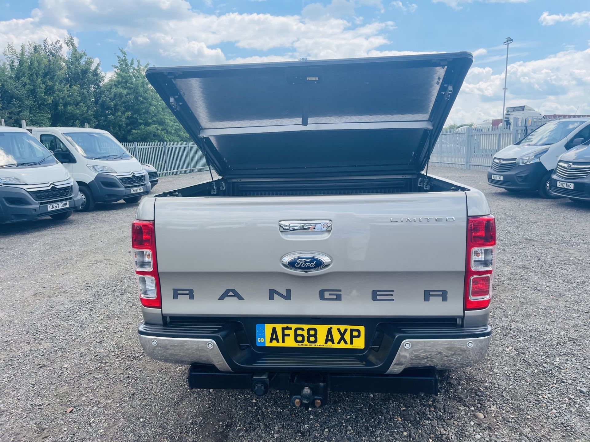 ** ON SALE ** Ford Ranger 3.2 TDCI Limited 2018 '68 Reg' Auto 4WD - Sat Nav - A/C - Euro 6 - Image 19 of 35