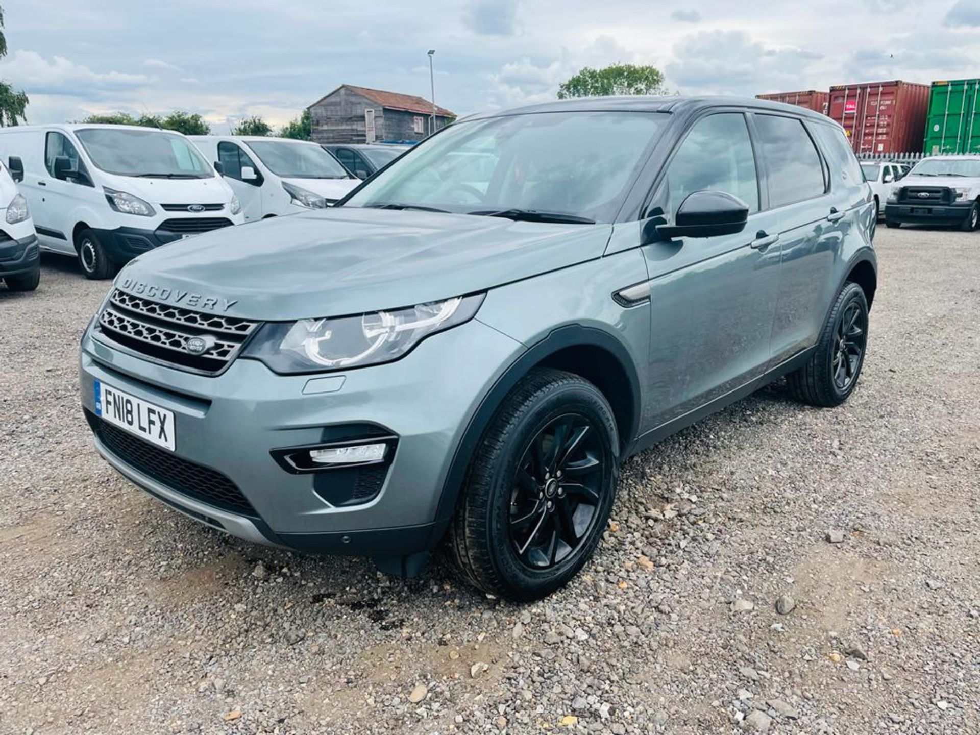 ** ON SALE ** Land Rover Discovery Sport 2.0 180 TD4 SE Tech 2018 '18 Reg' 7 Seats - Sat Nav - ULEZ - Image 3 of 30