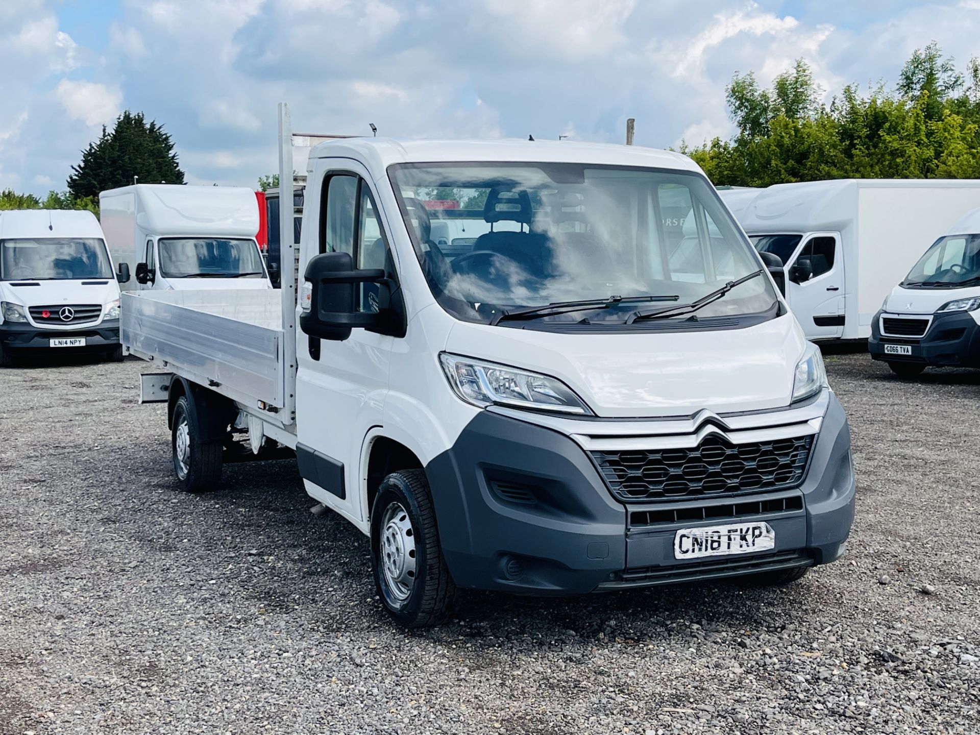 ** ON SALE ** Citroen Relay 2.0 BlueHdi 160 L3 Dropside 2018 '18 Reg ' Euro 6 - ULEZ Compliant - Image 2 of 17