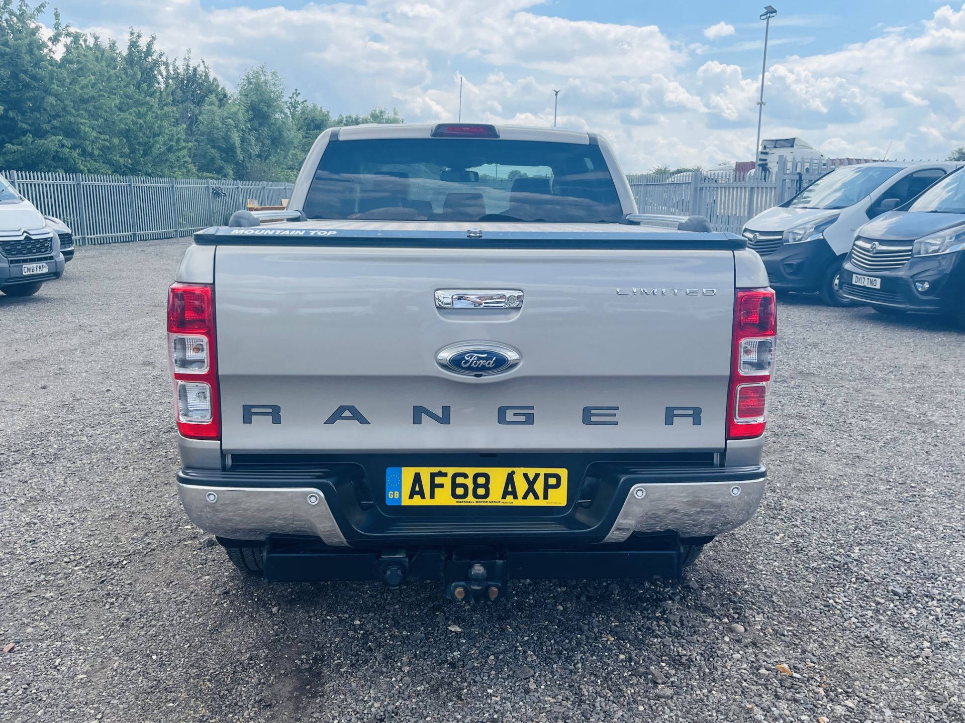 ** ON SALE ** Ford Ranger 3.2 TDCI Limited 2018 '68 Reg' Auto 4WD - Sat Nav - A/C - Euro 6 - Image 11 of 35