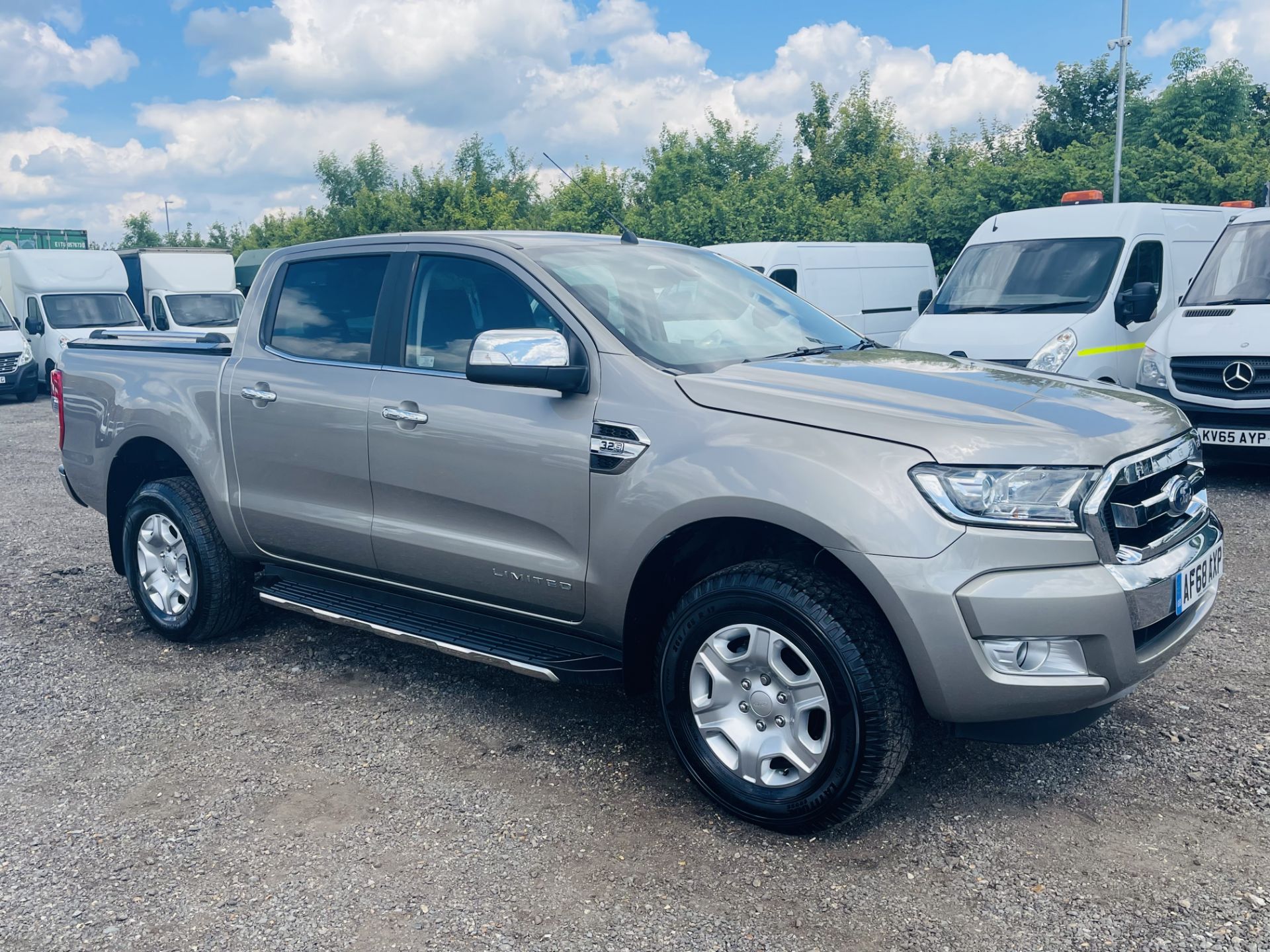 ** ON SALE ** Ford Ranger 3.2 TDCI Limited 2018 '68 Reg' Auto 4WD - Sat Nav - A/C - Euro 6 - Image 15 of 35
