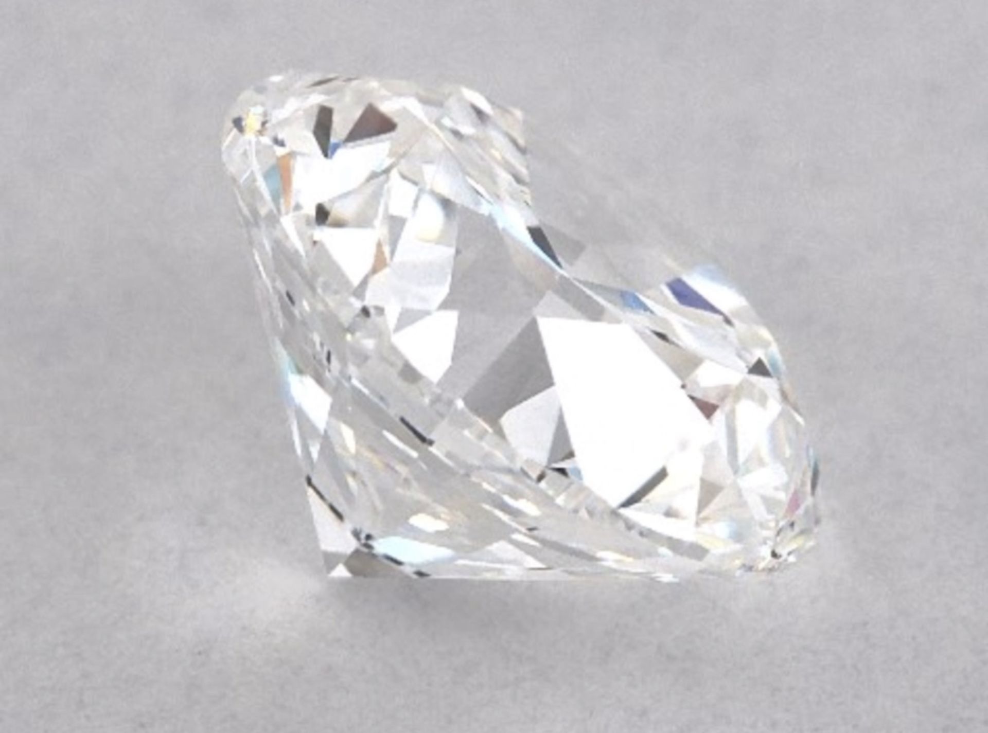 Certified Brilliant Cut Diamond 2.03 CT ( Natural ) VS1 H colour - Full Certificate - No Vat - Image 12 of 13