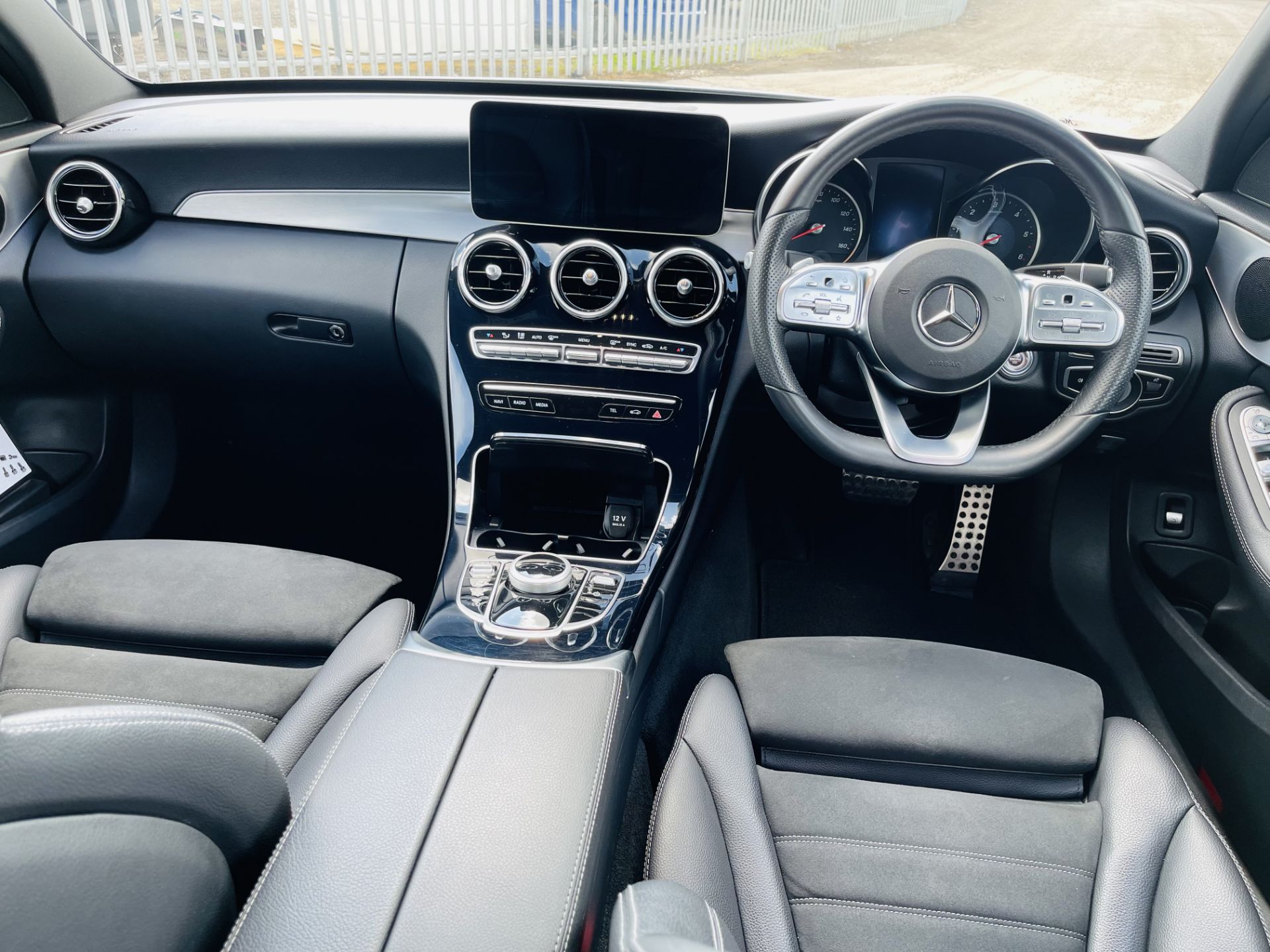 Mercedes Benz C220 AMG Line 9G-Tronic Auto 2019 ‘69 Reg’ - Sat Nav - A/C - Euro 6 - ULEZ Compliant - Image 15 of 30