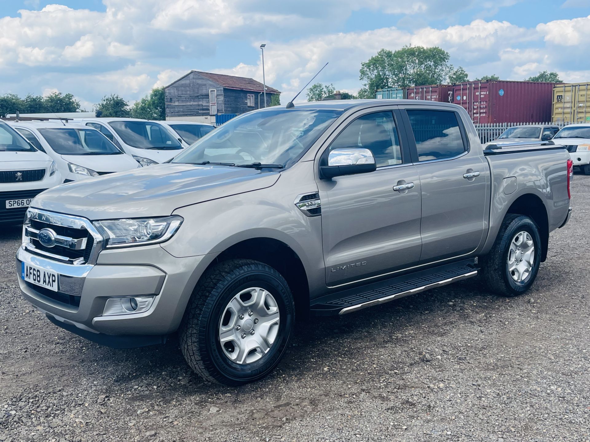 ** ON SALE ** Ford Ranger 3.2 TDCI Limited 2018 '68 Reg' Auto 4WD - Sat Nav - A/C - Euro 6 - Image 7 of 35