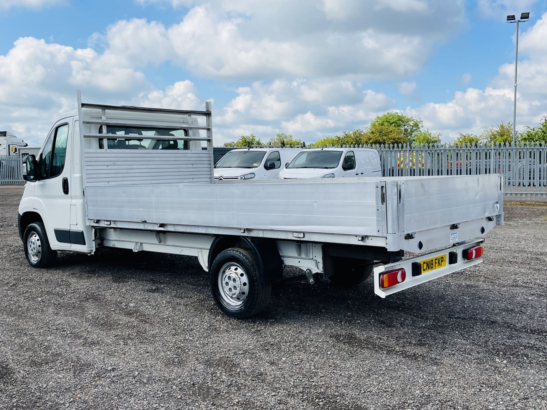 ** ON SALE ** Citroen Relay 2.0 BlueHdi 160 L3 Dropside 2018 '18 Reg ' Euro 6 - ULEZ Compliant - Image 7 of 17