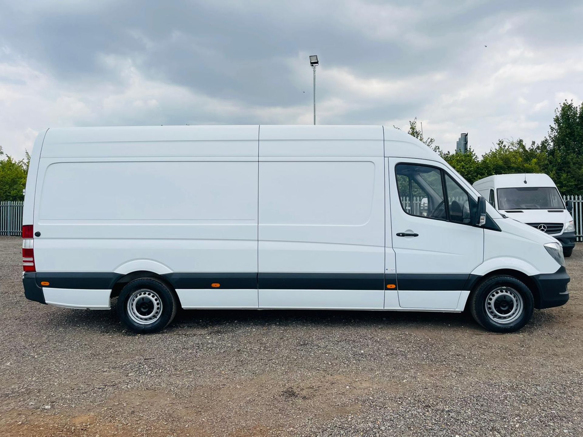 Mercedes Benz Sprinter 314 CDI Bluetec L3 H3 2018 '18 Reg' Euro 6 - ULEZ Compliant - Bluetooth Pack - Image 13 of 24