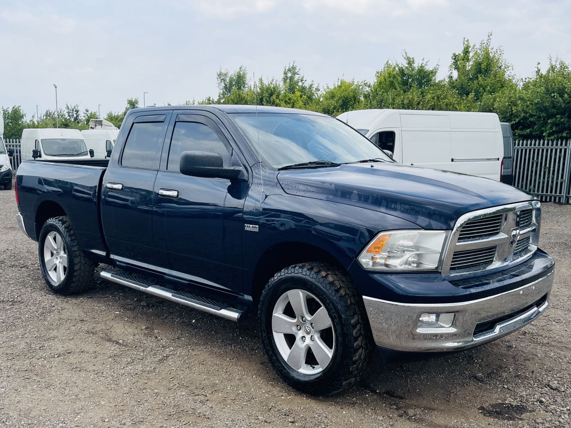 Dodge Ram 5.7 Hemi V8 1500 ** BIG HORN ** Quad Cab - ' 2012 ' 4WD - A/C - LHD - 6 Seats