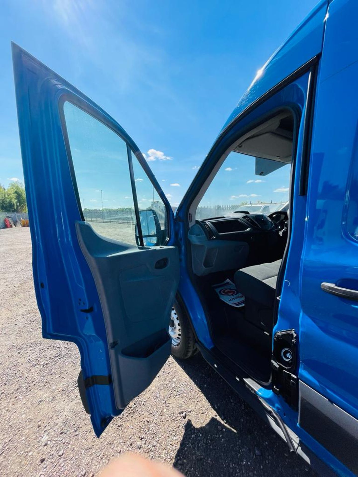 Ford Transit 2.2 TDCI T350 100 RWD L2 H2 2016 '66 Reg' Euro 6b - ULEZ Compliant - Panel Van - Image 12 of 22