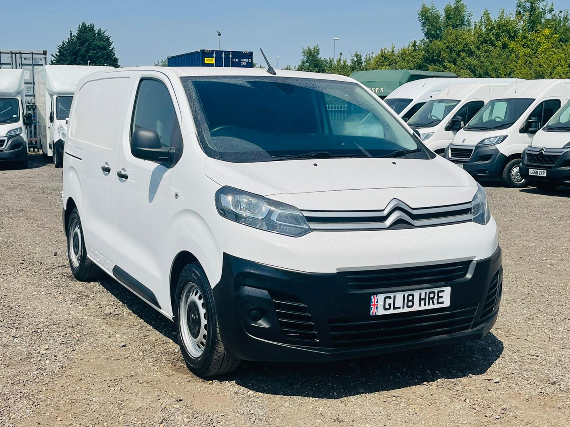 ** ON SALE ** Citroen Dispatch 1.6 BlueHdi 95 Enterprise '18 Reg' A/C - Bluetooth - Panel Van - Image 3 of 50