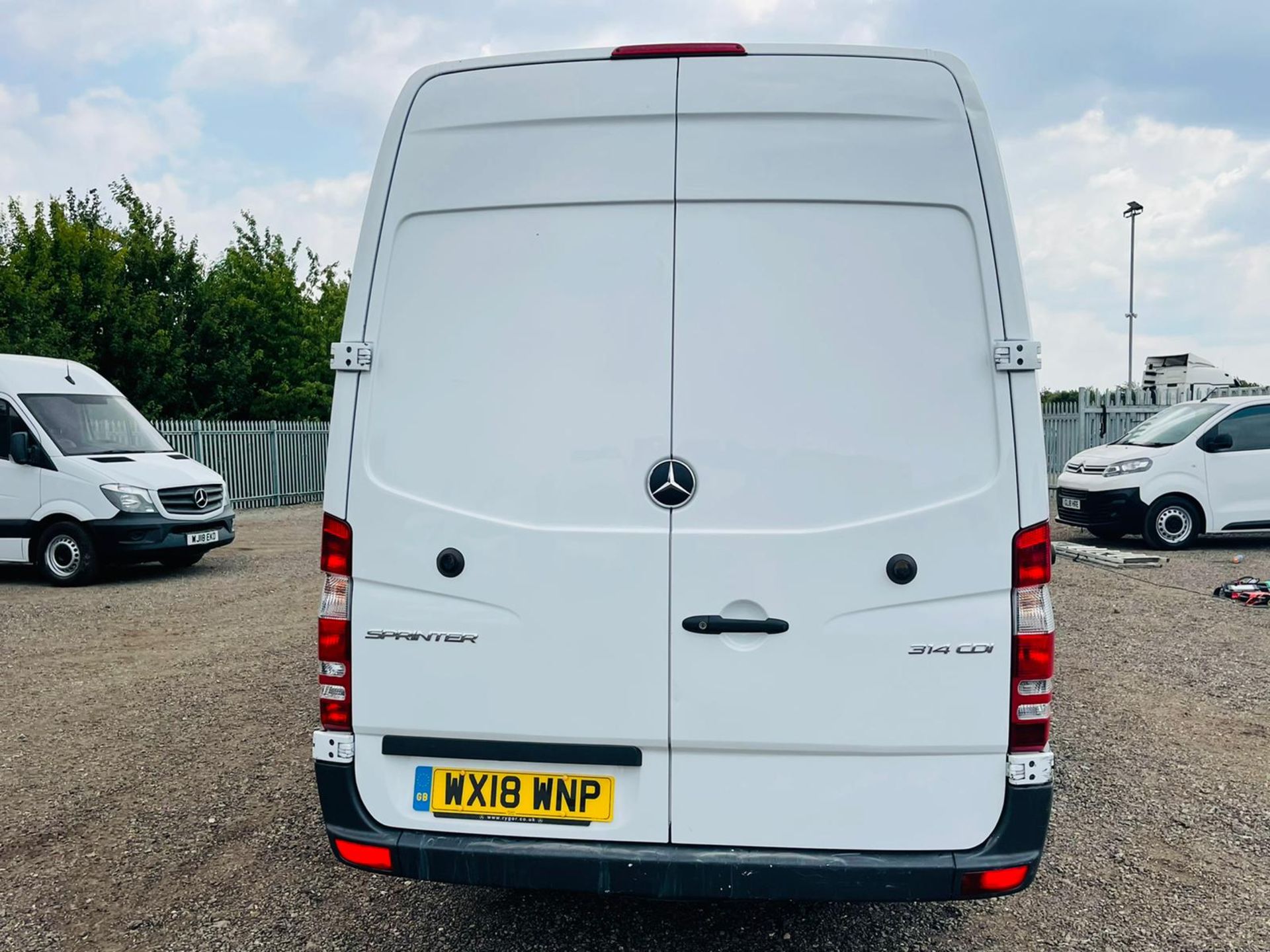 Mercedes Benz Sprinter 314 CDI Bluetec L3 H3 2018 '18 Reg' Euro 6 - ULEZ Compliant - Bluetooth Pack - Image 9 of 24