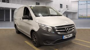 ** ON SALE **Mercedes Benz Vito 1.6 111 CDI 2016 '66 reg' A/C - Sat Nav - ULEZ Compliant