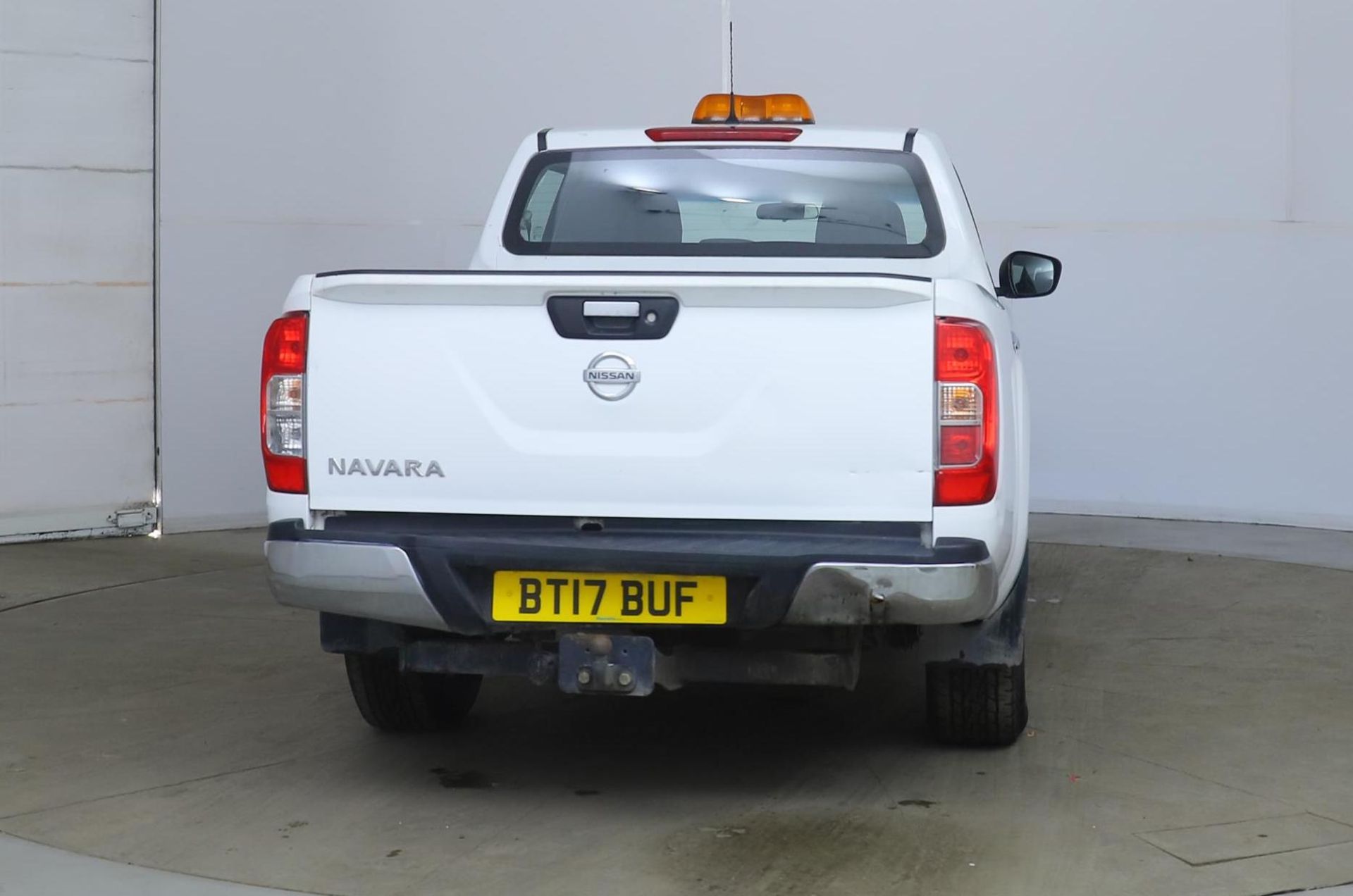 ** ON SALE ** Nissan Navara 2.3 DCI 4WD Acenta 160 Bhp 2017 '17 Reg' A/C - Only Done 30,721 Miles - Image 4 of 12