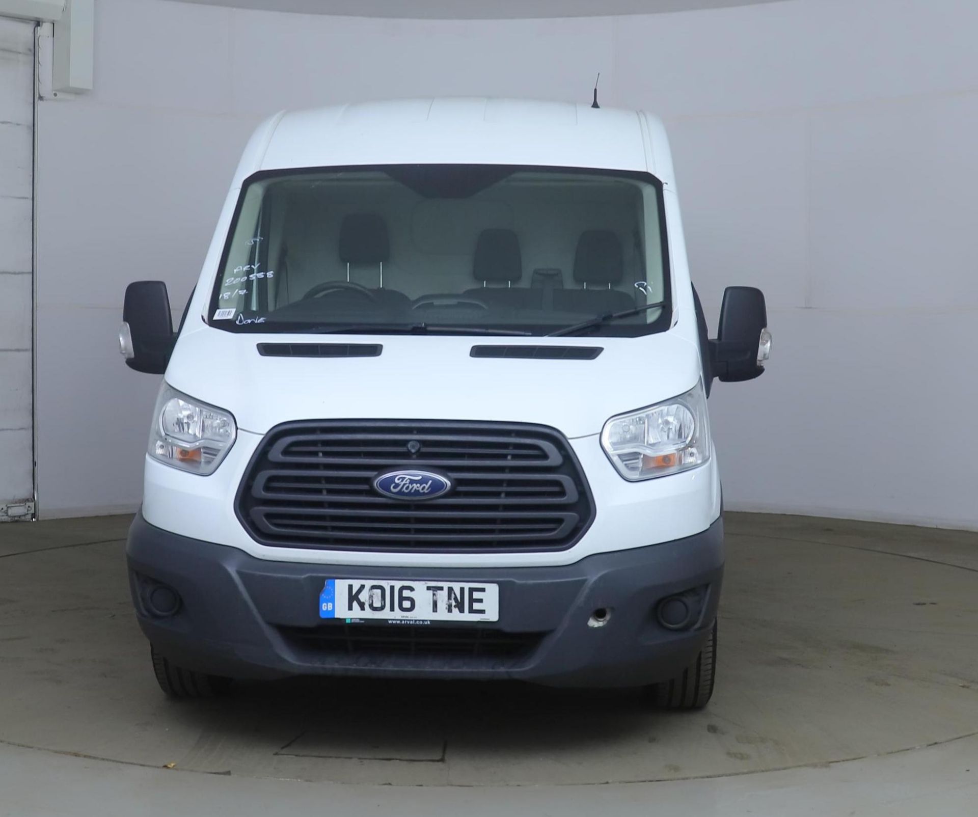 ** ON SALE ** Ford Transit 2.2 TDCI 125 L2 H2 2016 '16 Reg' A/C - Medium wheel base- Parking Sensors - Image 3 of 9