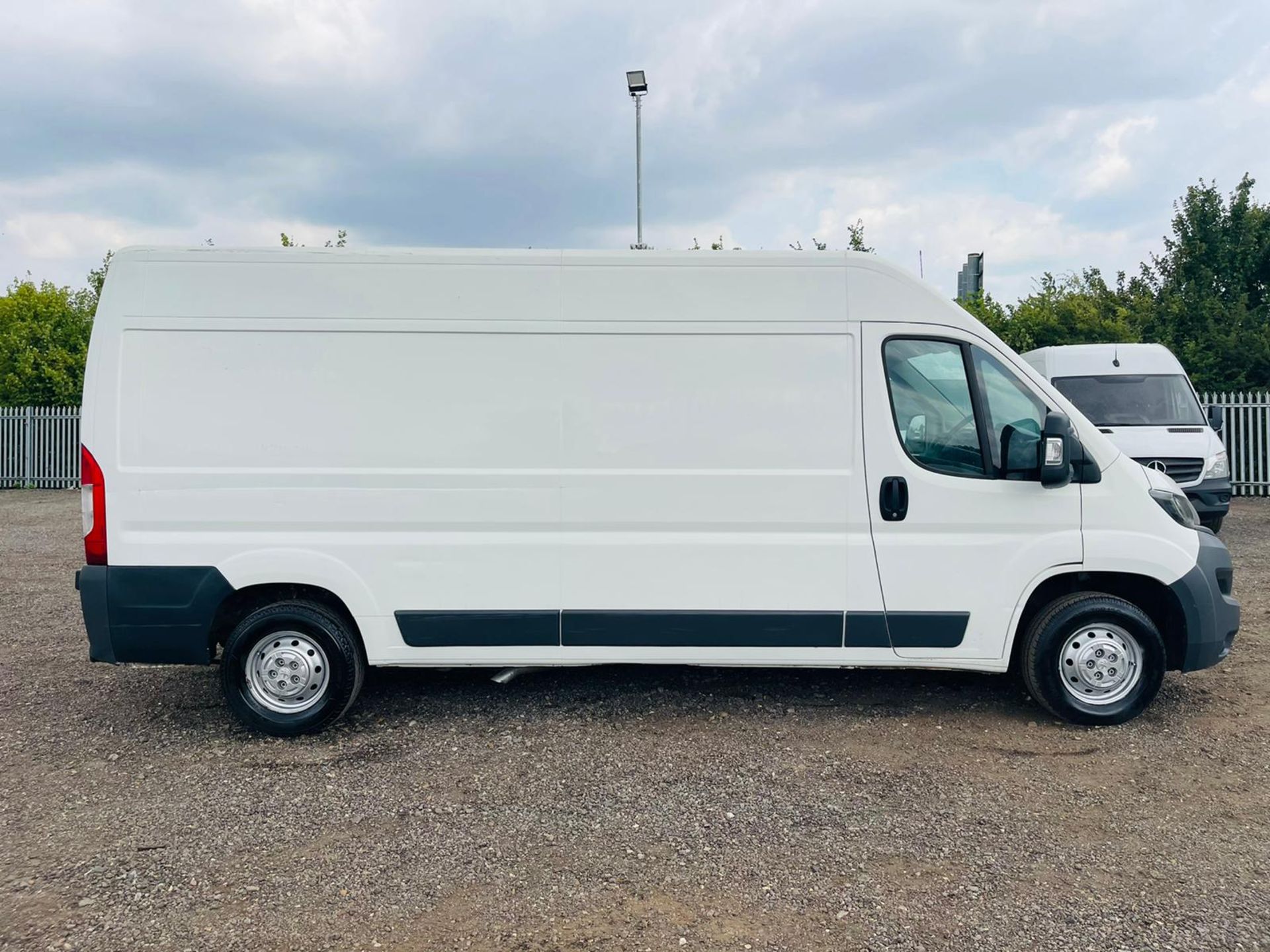 Peugeot Boxer 2.0 BlueHDI Professional L3 H2 2016 '66 Reg' Sat Nav - A/C - Panel Van - Image 11 of 26